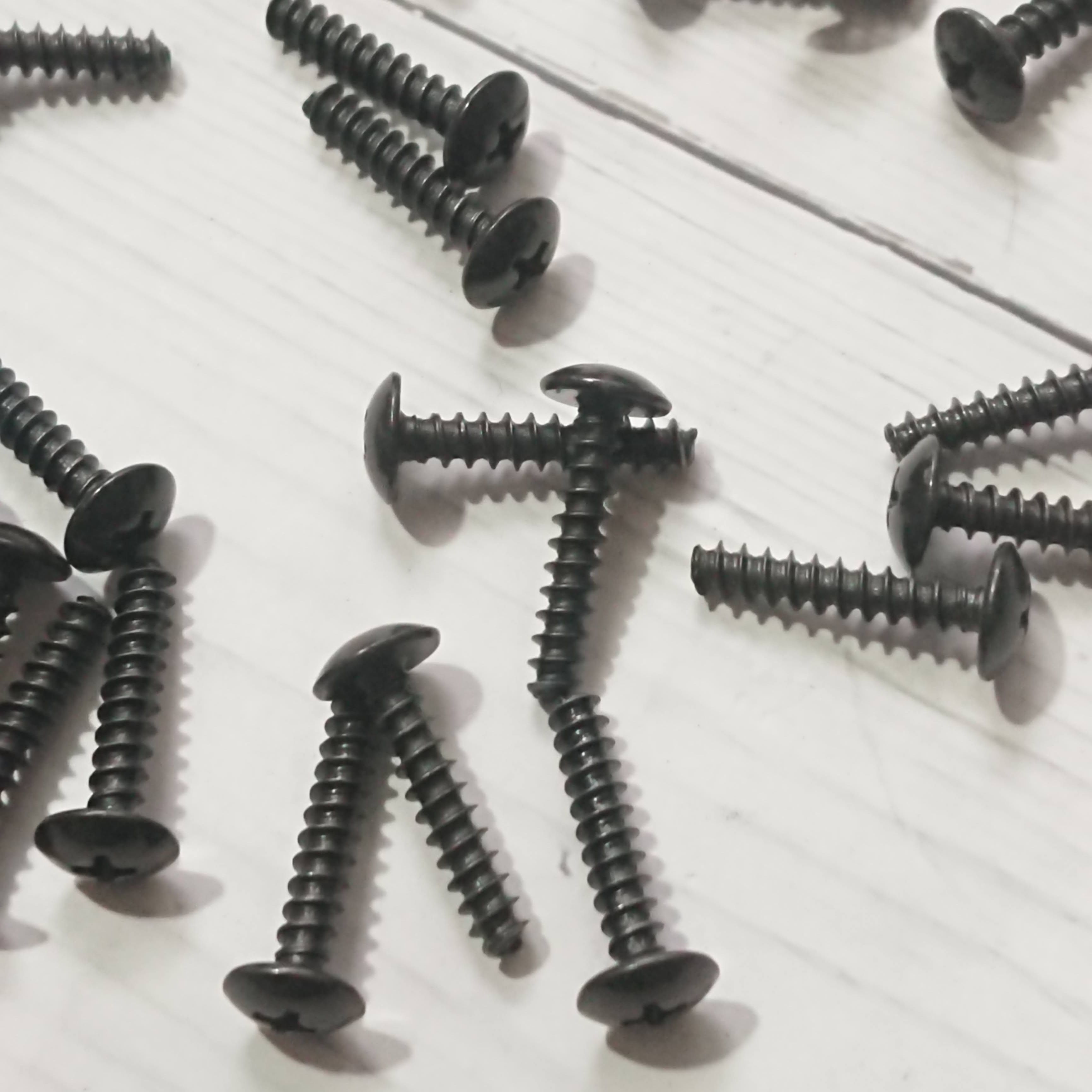 5 con ốc 4 li dài 20mm ren xoắn