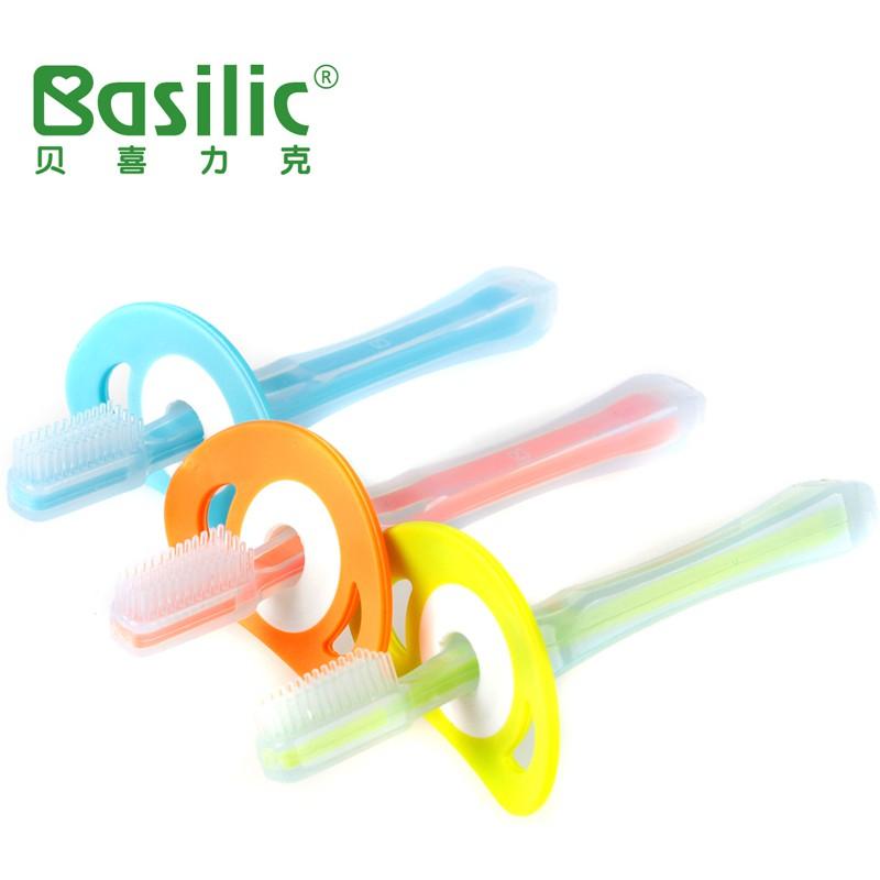Basilic - Bàn chải đánh răng silicone D082