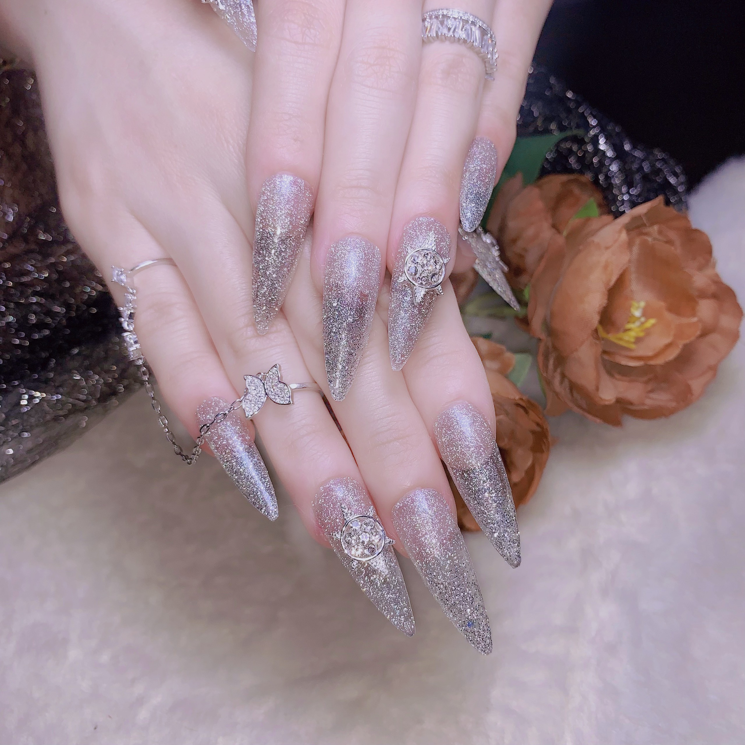 Nail box, móng tay giả dài nhọn đính charm đá