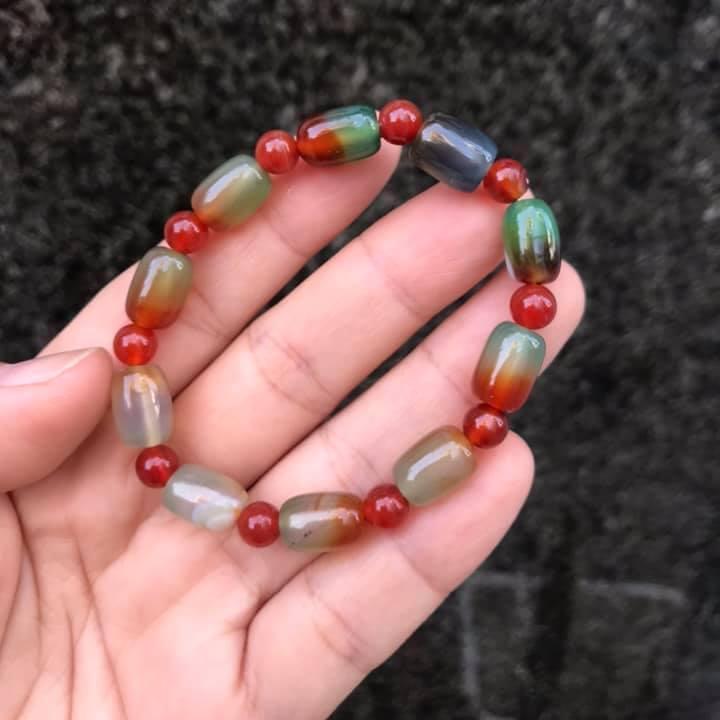 Vòng tay lu thống mã não tứ quý size 8ly