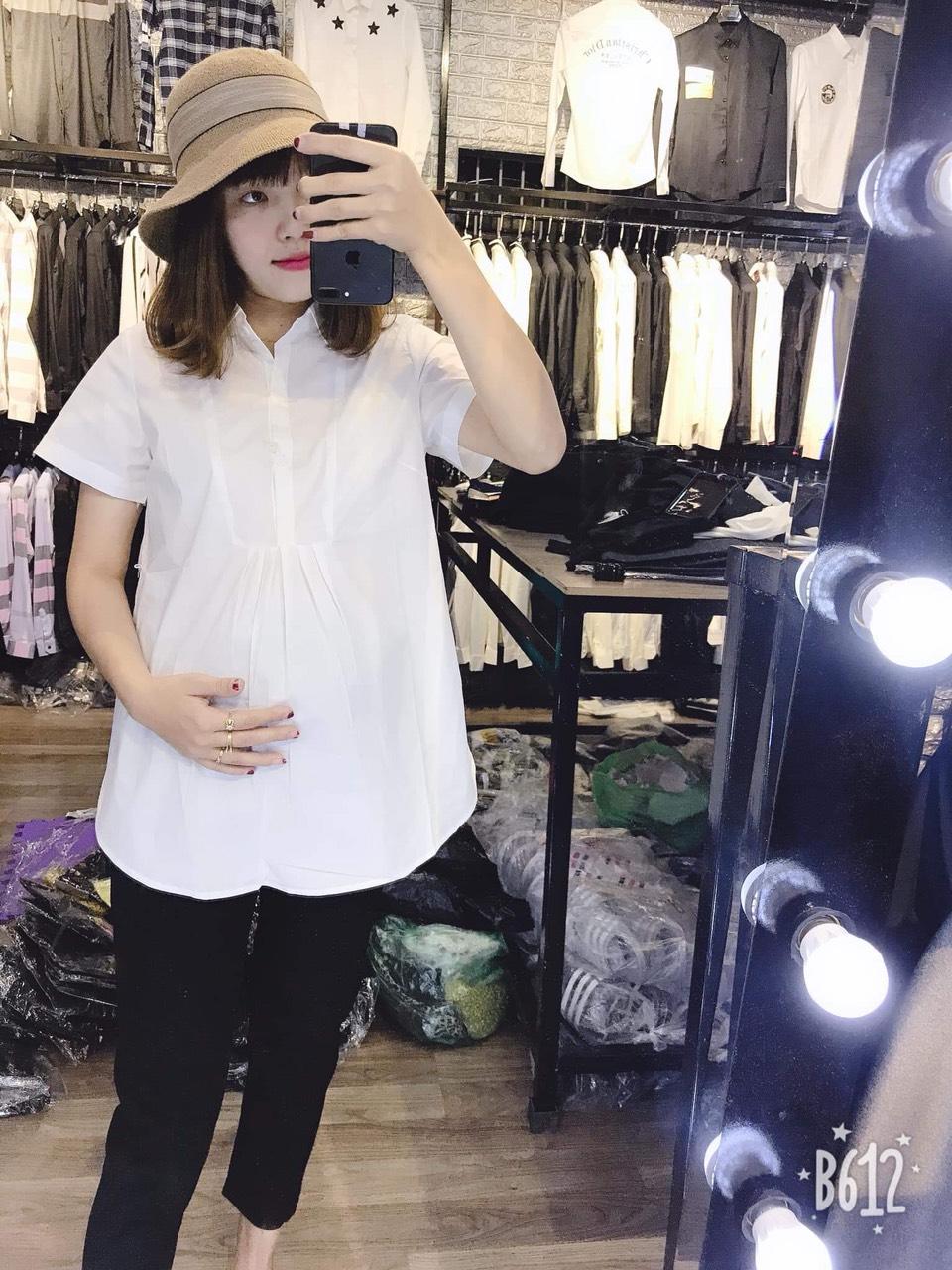 Áo bầu sơ mi trắng cộc tay