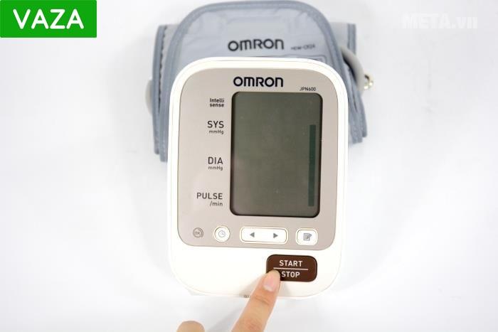 Máy đo huyết áp điện tử Omron JPN600 + Quà tặng balo du lịch Máy đo huyết áp điện tử Omron JPN600 + Quà tặng balo du lịch