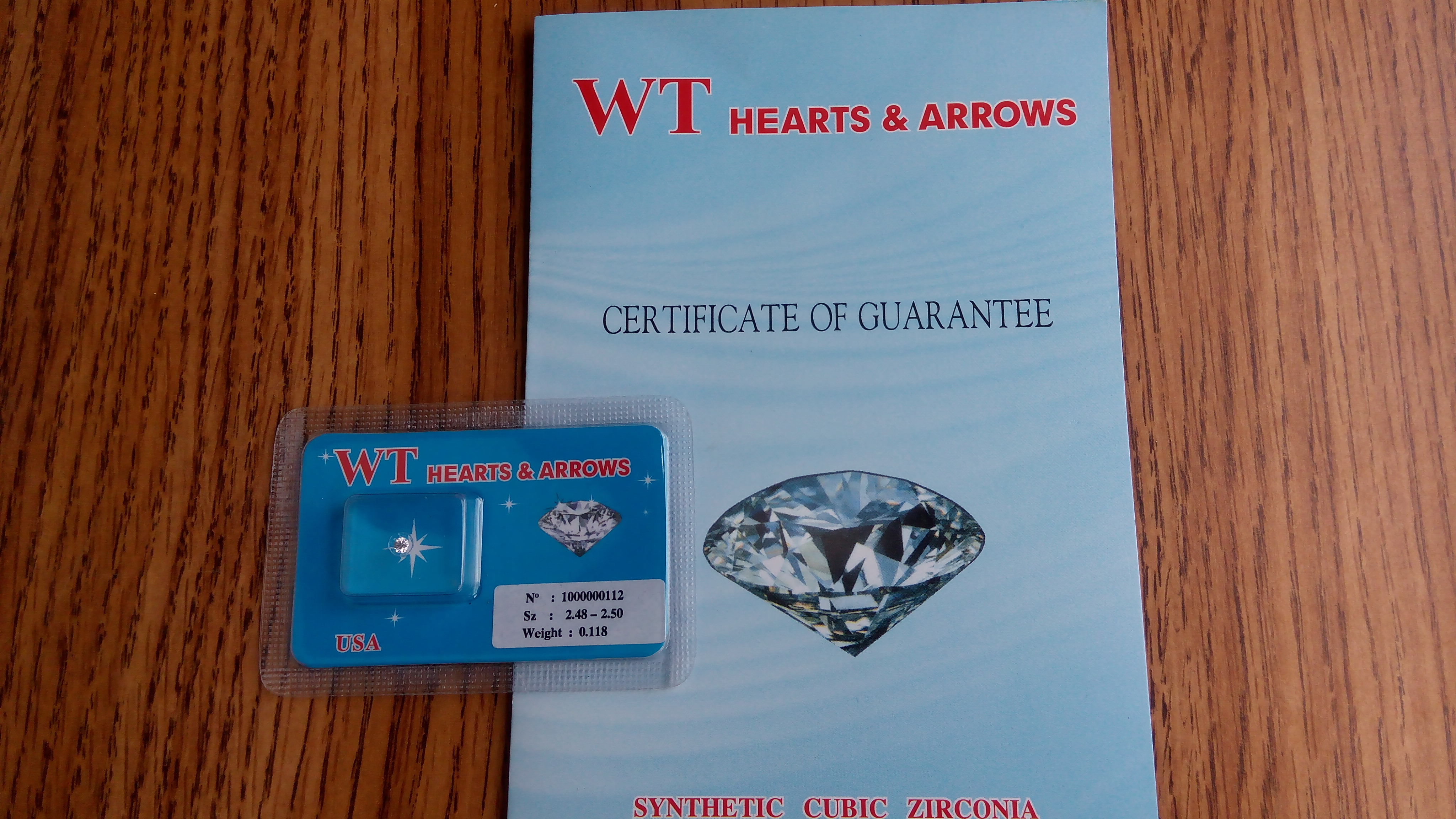 [HCM]Kim Cương Nhân Tạo Gắn Răng 2.5mm có giấy kiểm định của hãng - Loại cao cấp WT USA