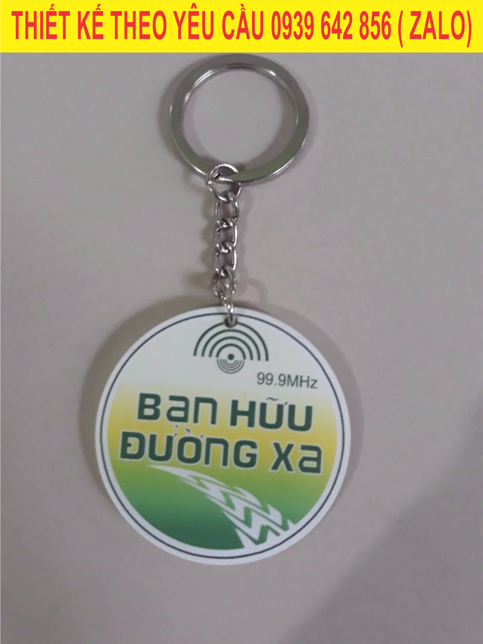 Móc khóa bạn hữu đường xa