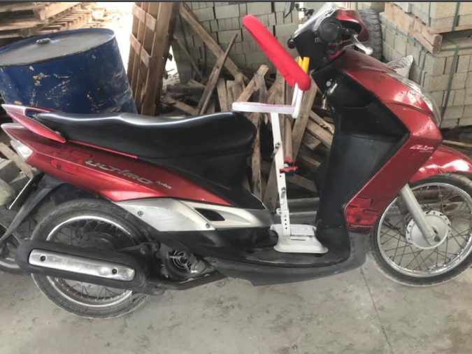 Ghế trẻ em, ghế ngồi xe máy, Ghế đón con thông minh Picpoc