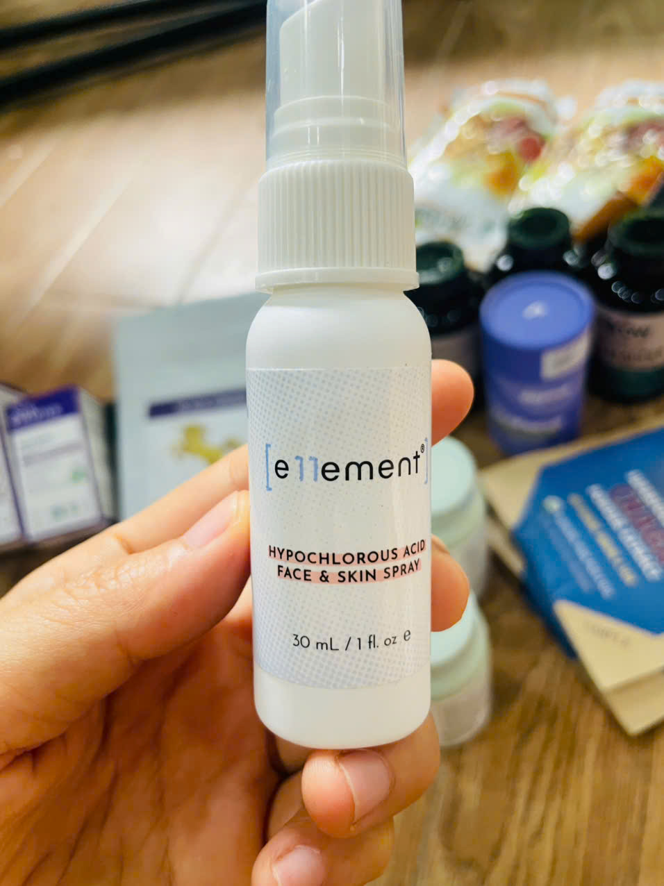 Xịt khoáng cho mặt và da 30ml,E11ement axit hypochlorous