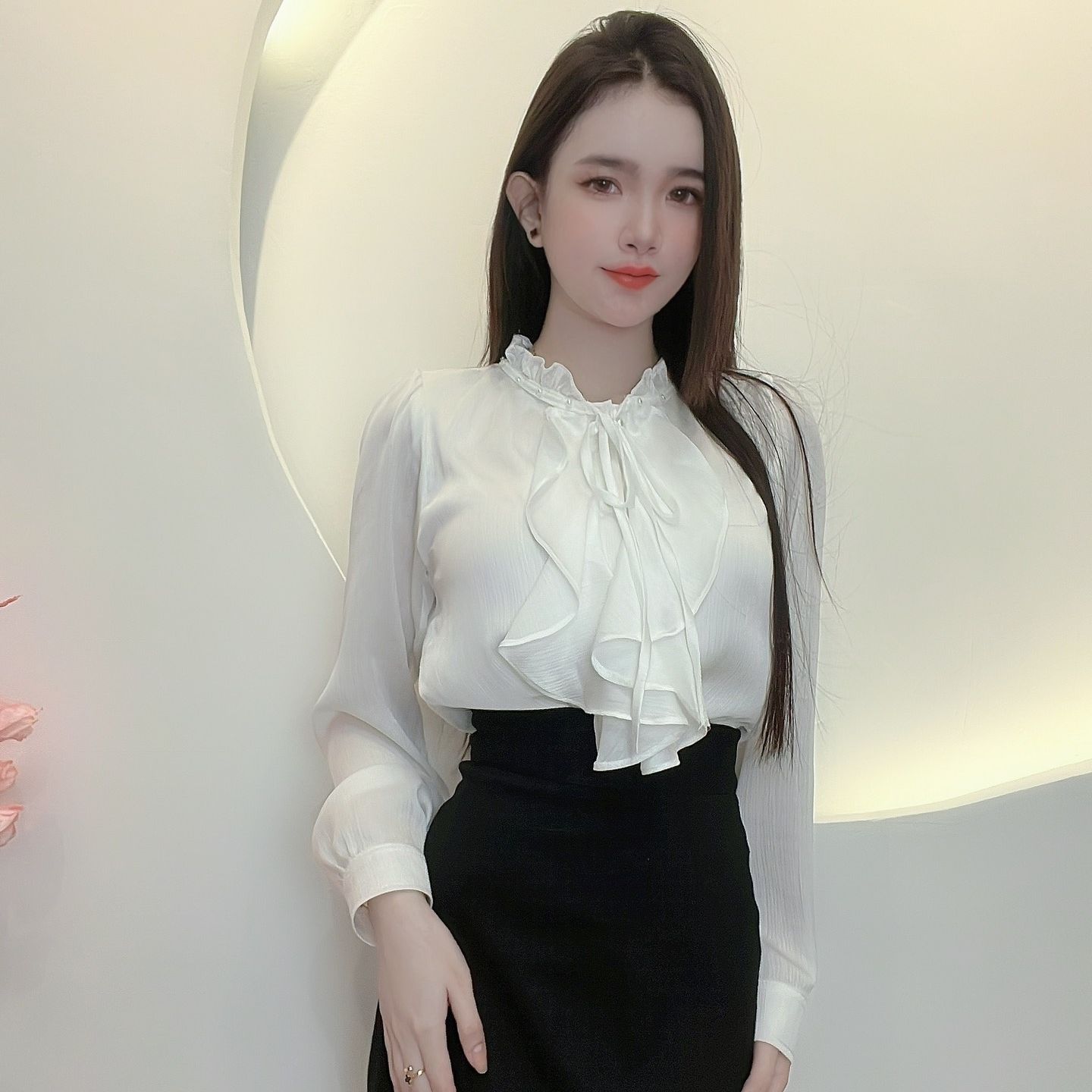 Áo kiểu công sở trẻ trung thanh lịch