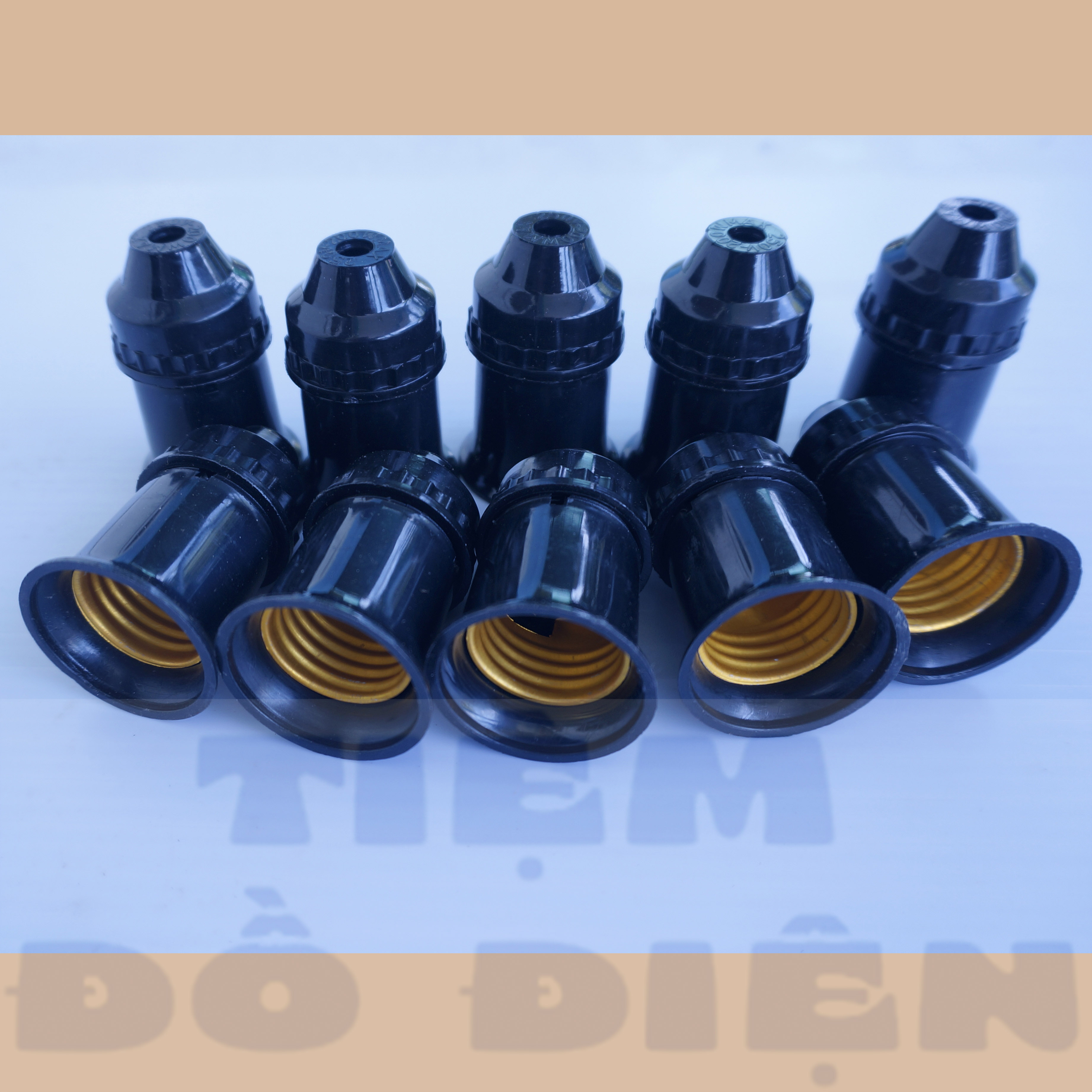 10 đui đèn e27 đuôi vặn xoáy, 27mm treo thả thông dụng. màu đen