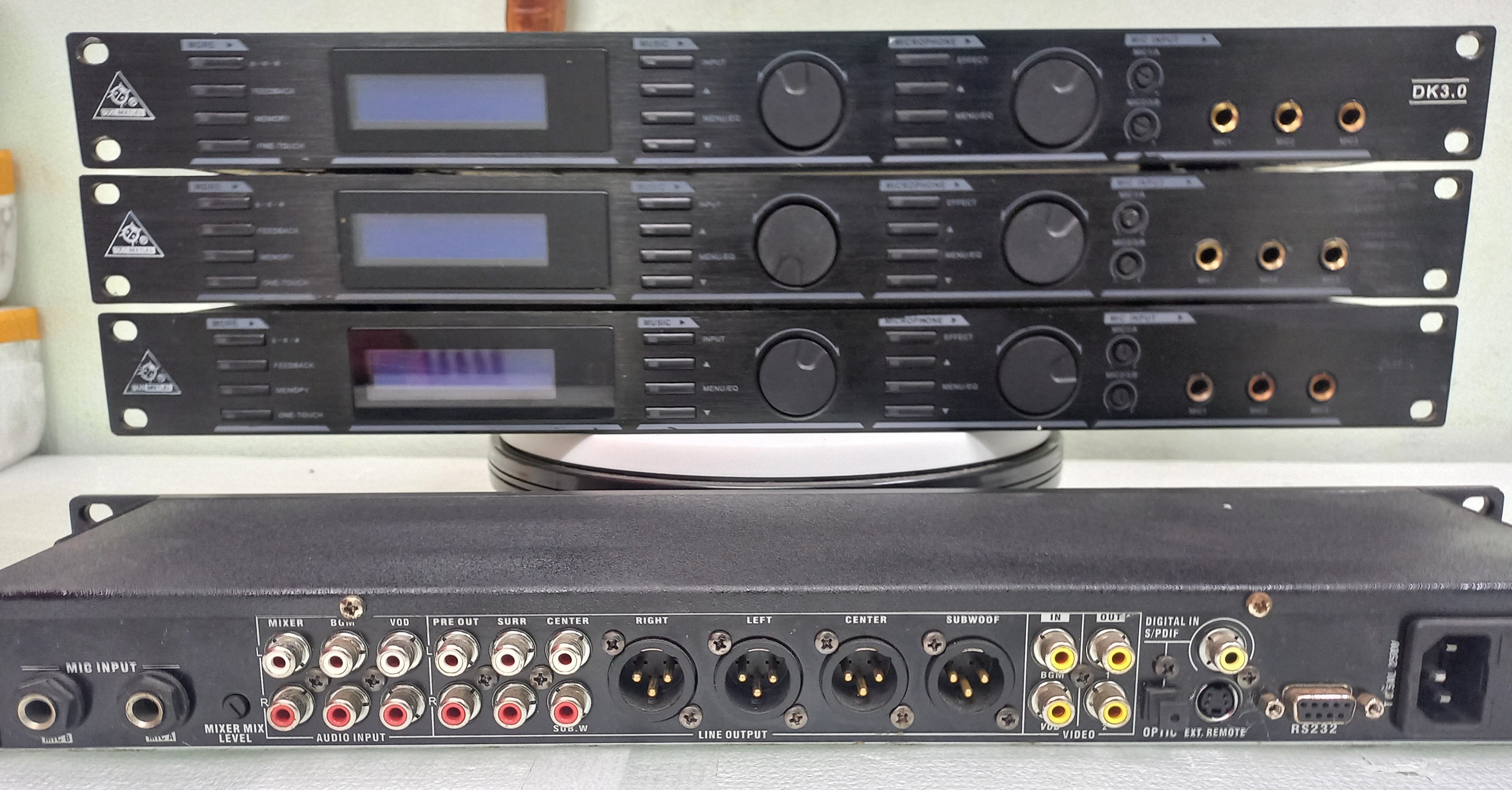 VANG bãi mixser karaoke DK 3.0 ( vang số chỉnh tay