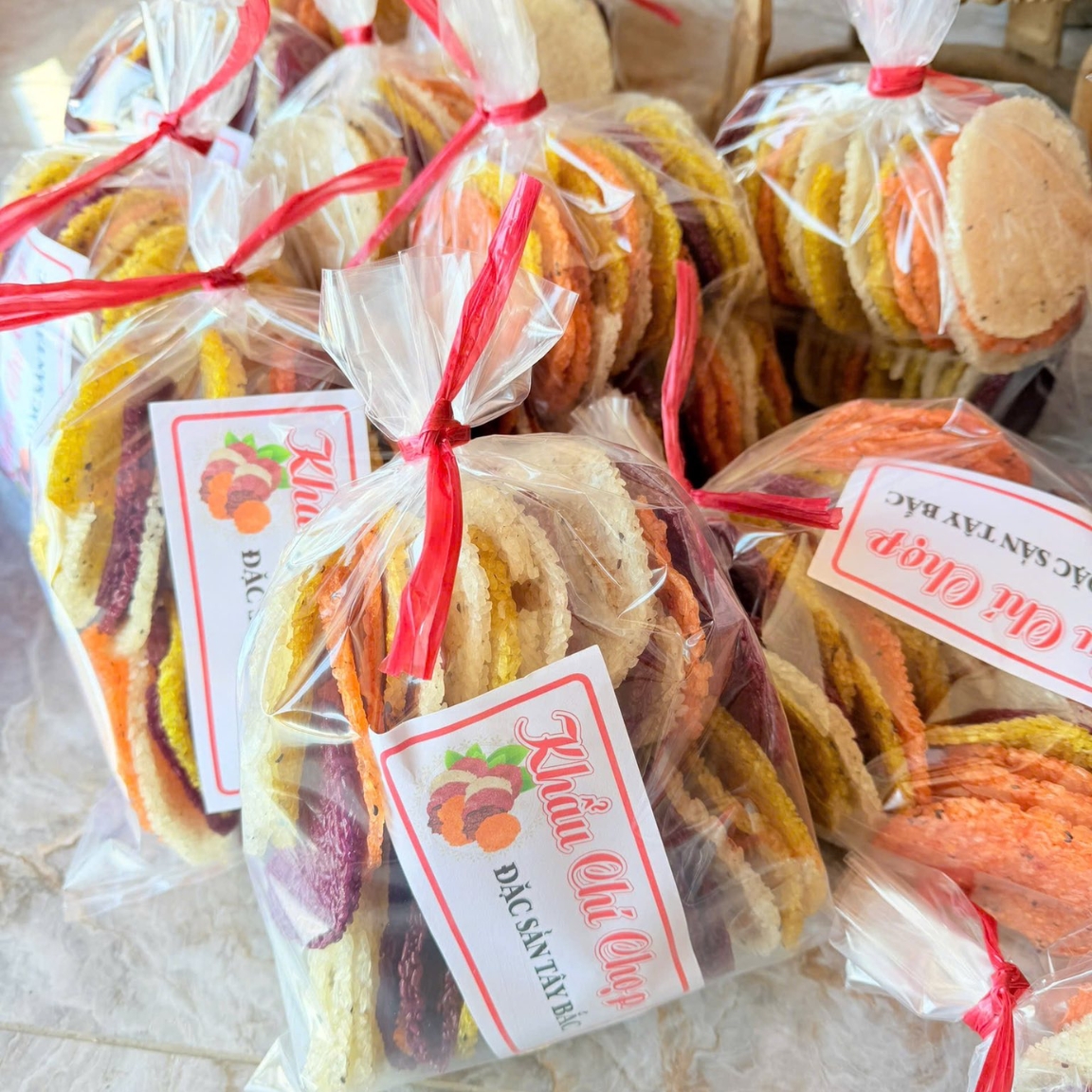 (1kg) Bánh khẩu chí chọp (bánh giòn tan) thơm ngon loại 1. Đặc sản bánh khẩu xén, khẩu chí chọp người Thái Mường Lay