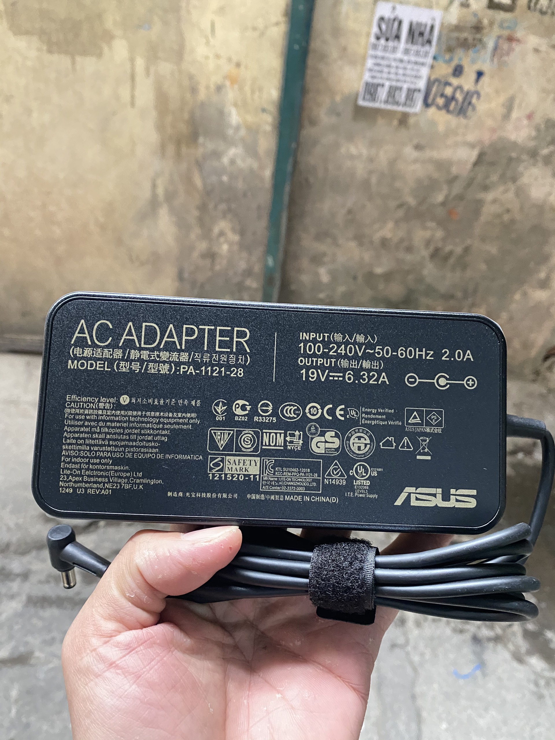 Sạc laptop asus 19v 6.32a 120w rog gl502v gl752vw