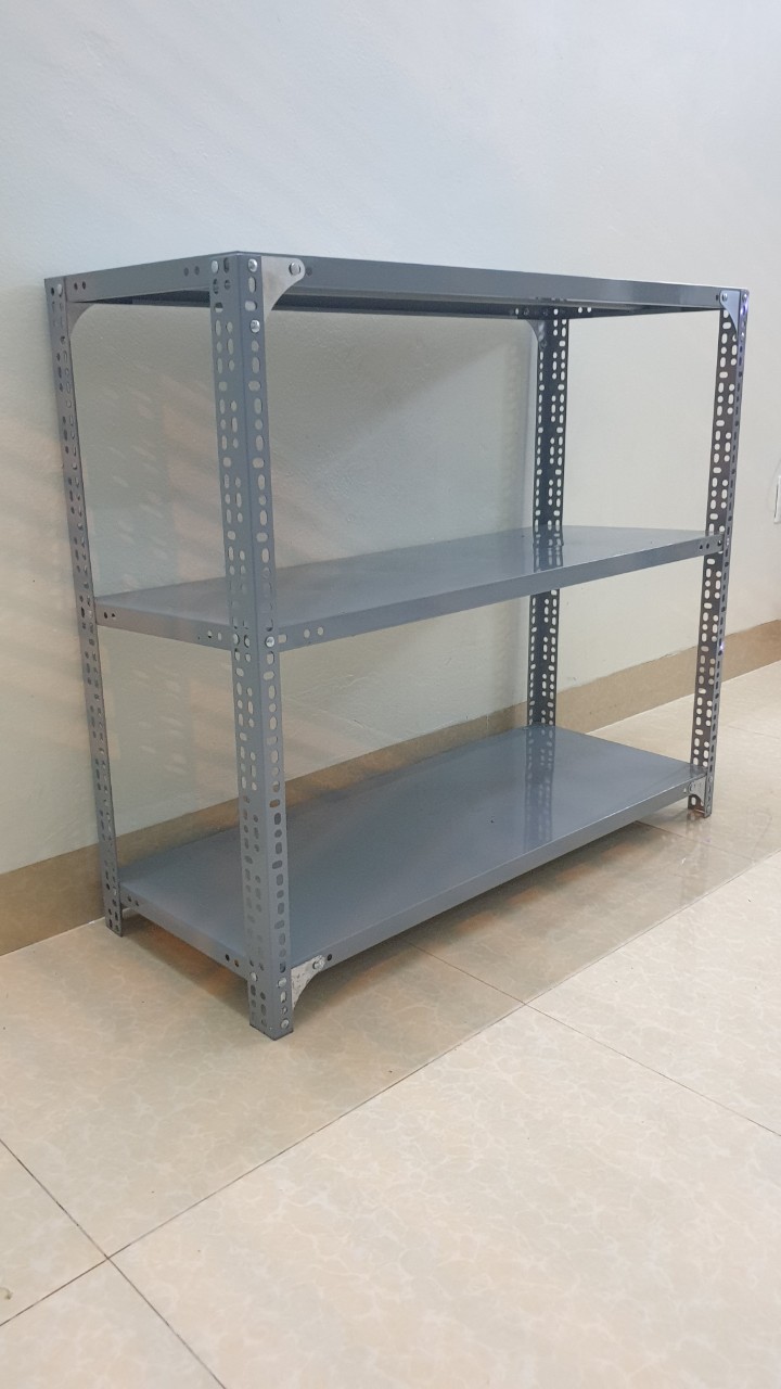 kệ sắt V lỗ đa năng 3 tầng KT : dài 1m, rộng 0,4m, cao 1m