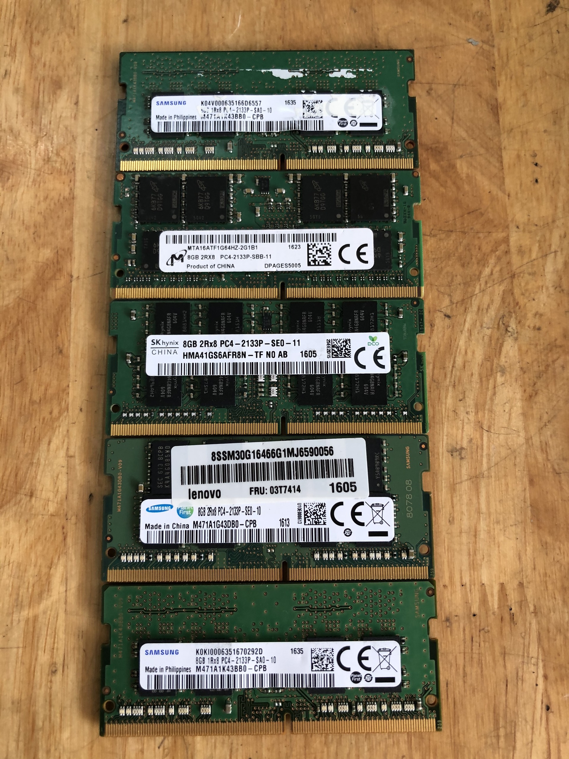 Ram ddr4 laptop 8g buss 2133 hàng tháo máy