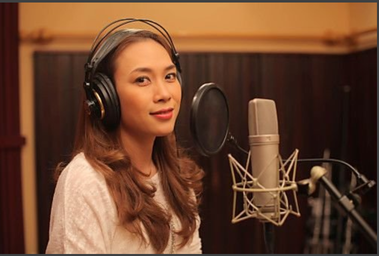 Micro Thu Âm,Livestream Cao Cấp Aqta U87-MA, Mic Karaoke Giá Rẻ Lọc Tiếng Ồn Cực Tốt Với 2 Lớp Màng Lọc Âm Tích Hợp Vocal Dày Hơn, Mượt Hơn, Chất Âm Trong Và Sáng,Chống Hú, Chỗng Nhiễu, Xử Lí Tạp Âm Cực Tốt,Bảo Hành 1 Năm