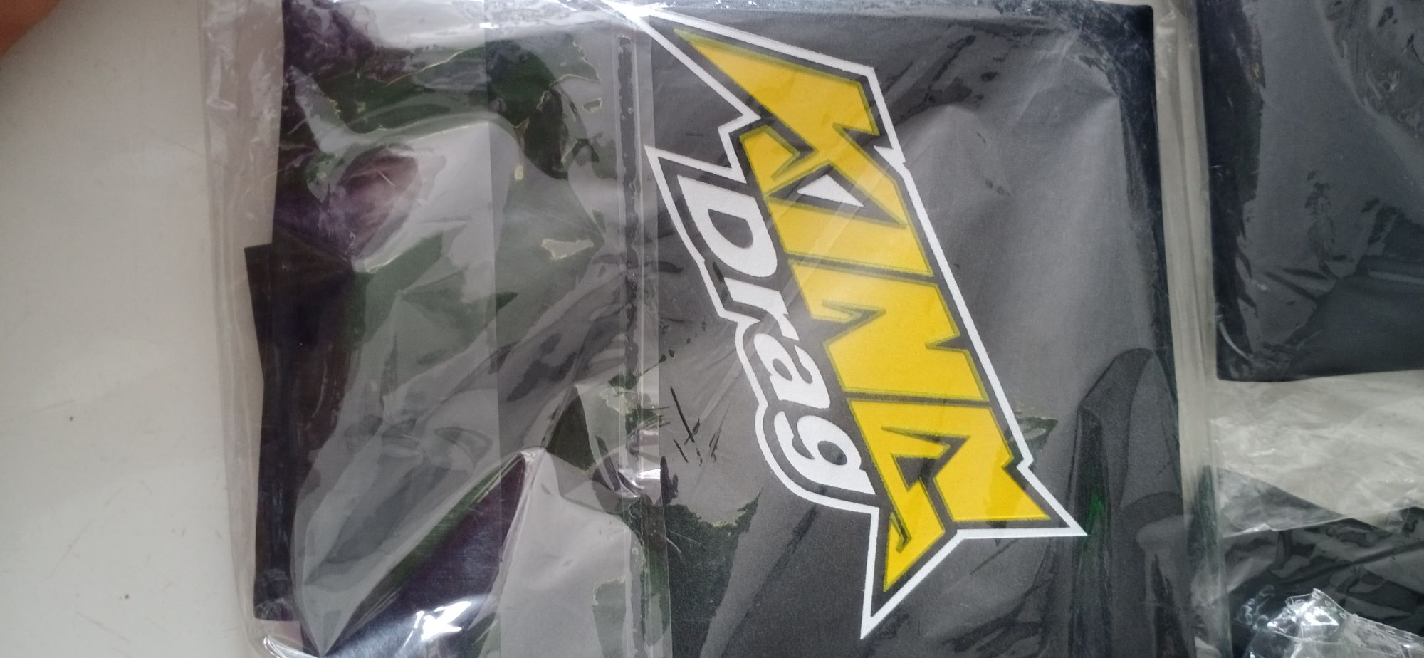 Da yên xe máy King drag gắn được mọi loại xe máy + tặng kèm 10 logo hình dán, sticker mắt mèo, ohlins, racing,..