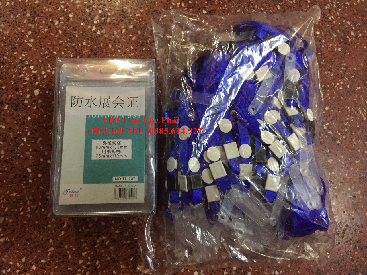 Sỉ 50 bộ thẻ đeo nhân viên 207 + dây đeo thẻ lụa móc nhựa
