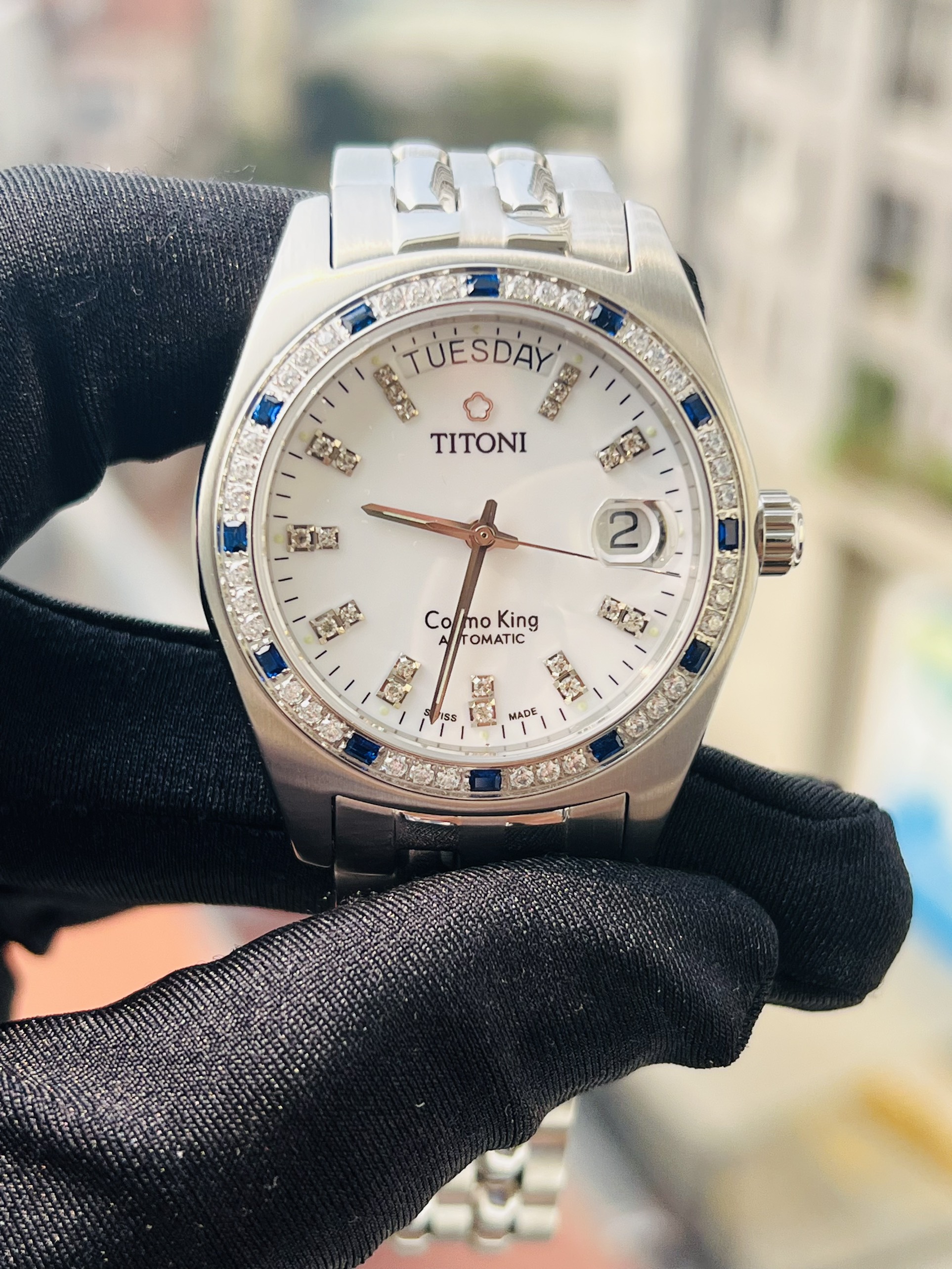 Đồng hồ Titoni Thụy Sỹ - dây thép đúc đặc