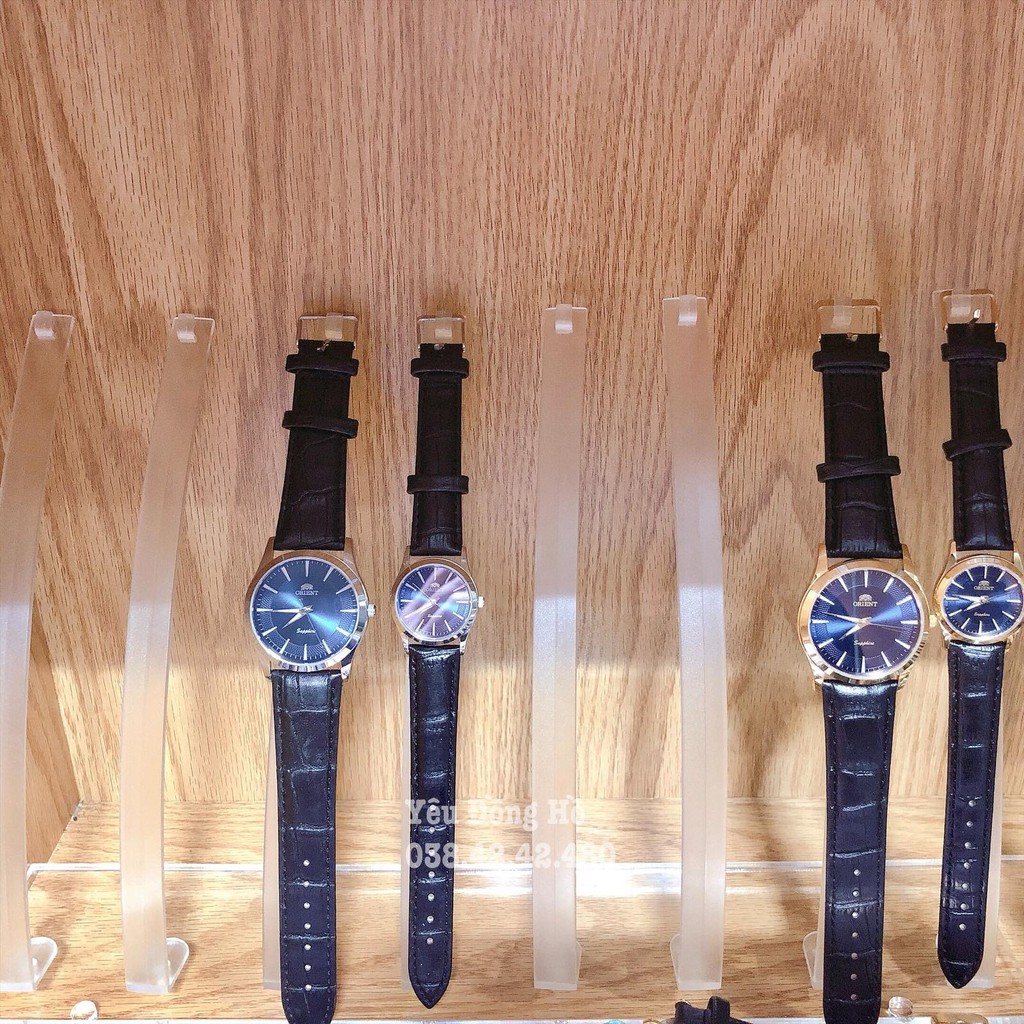 [HCM]Bộ kệ trưng bày đồng hồ dây da nhựa cao cấp