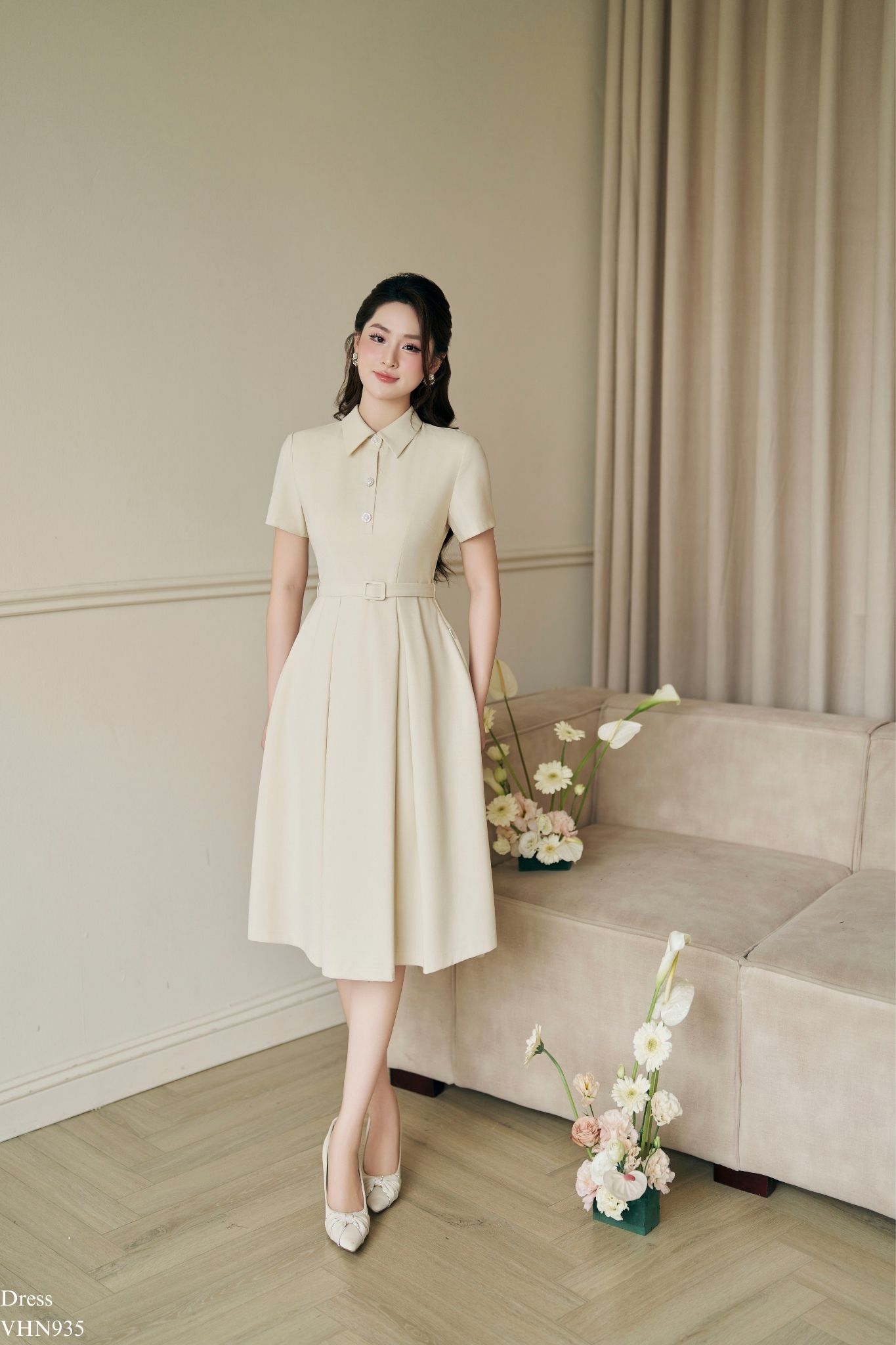 Váy cổ đức bổ trụ kèm đai eo tiinstore vhn935