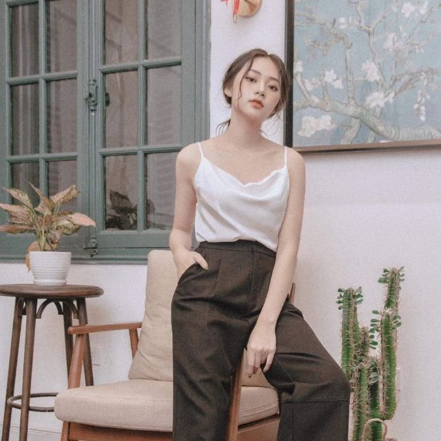 Áo 2 dây cổ đổ