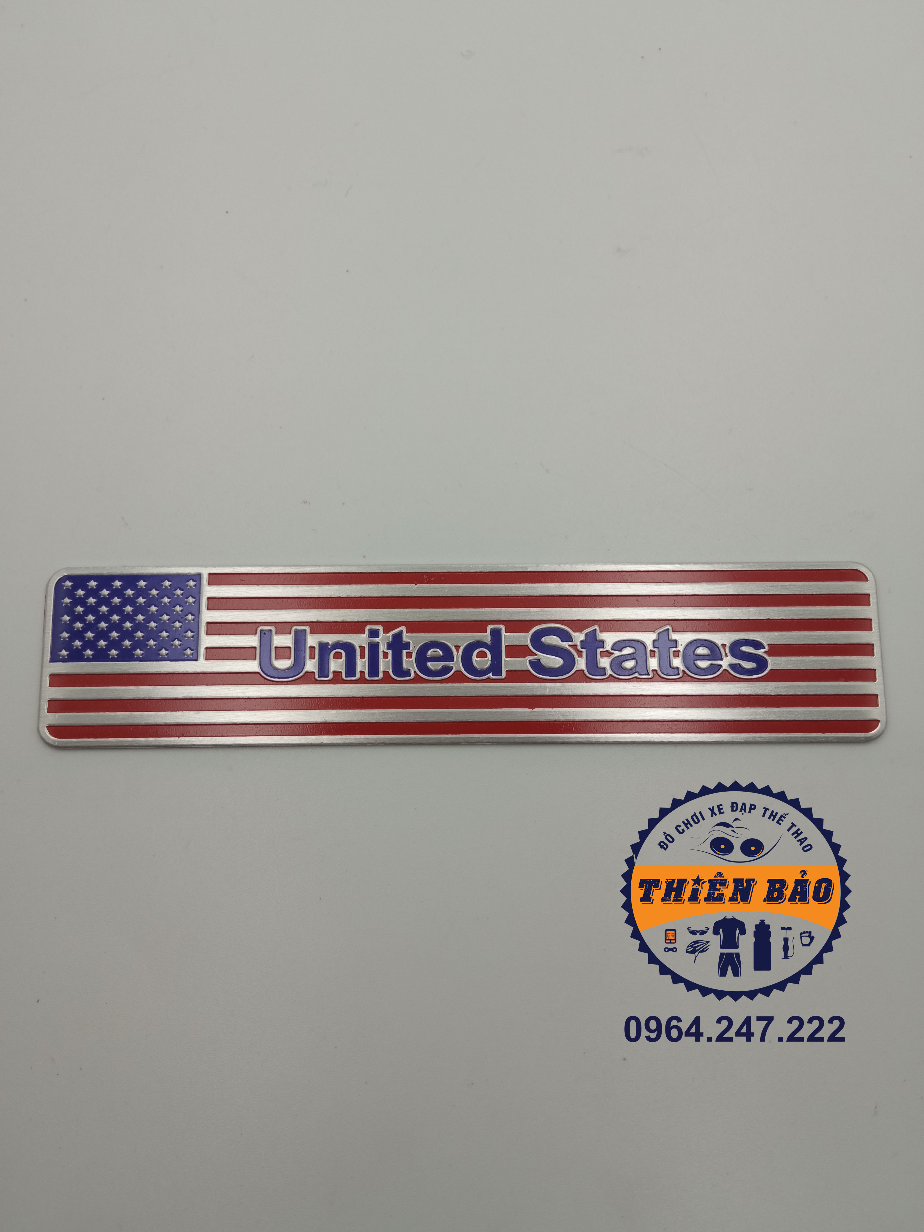 Decal nhôm cờ mỹ, tem nhôm dán xe hình cờ, stiker cờ usa chữ nhật 12x2.6 cm #217