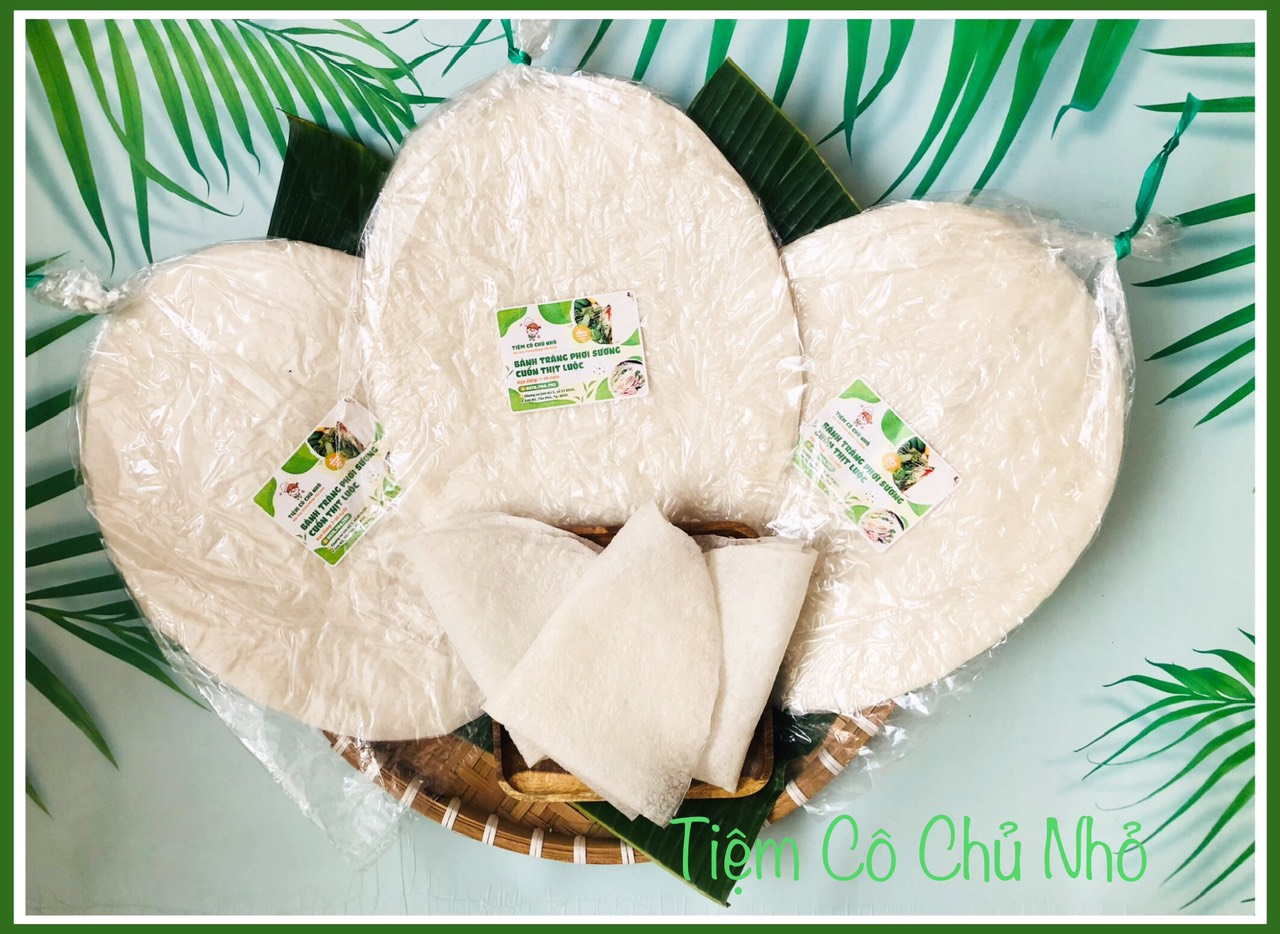 Bánh tráng phơi sương cuốn thịt luộc-đặc sản Trảng Bàng-Tây Ninh