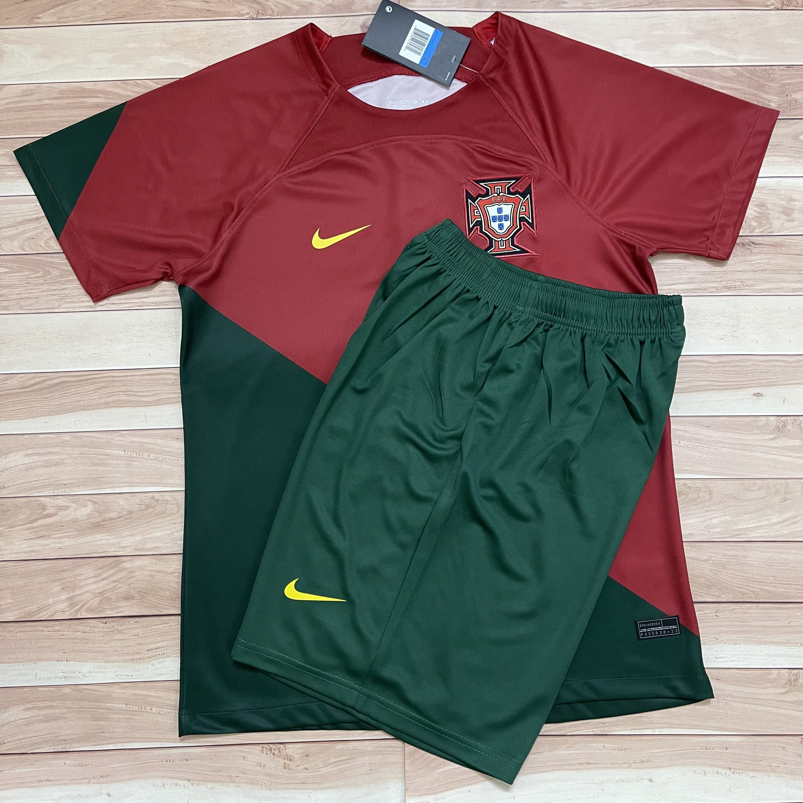 Giảm Giá Áo Bóng Đá Đội Tuyển Bồ Đào Nha Wc 2022 - Chuẩn Mẫu Thi Đấu - Vải  Polyester Gai Thái - Beecost