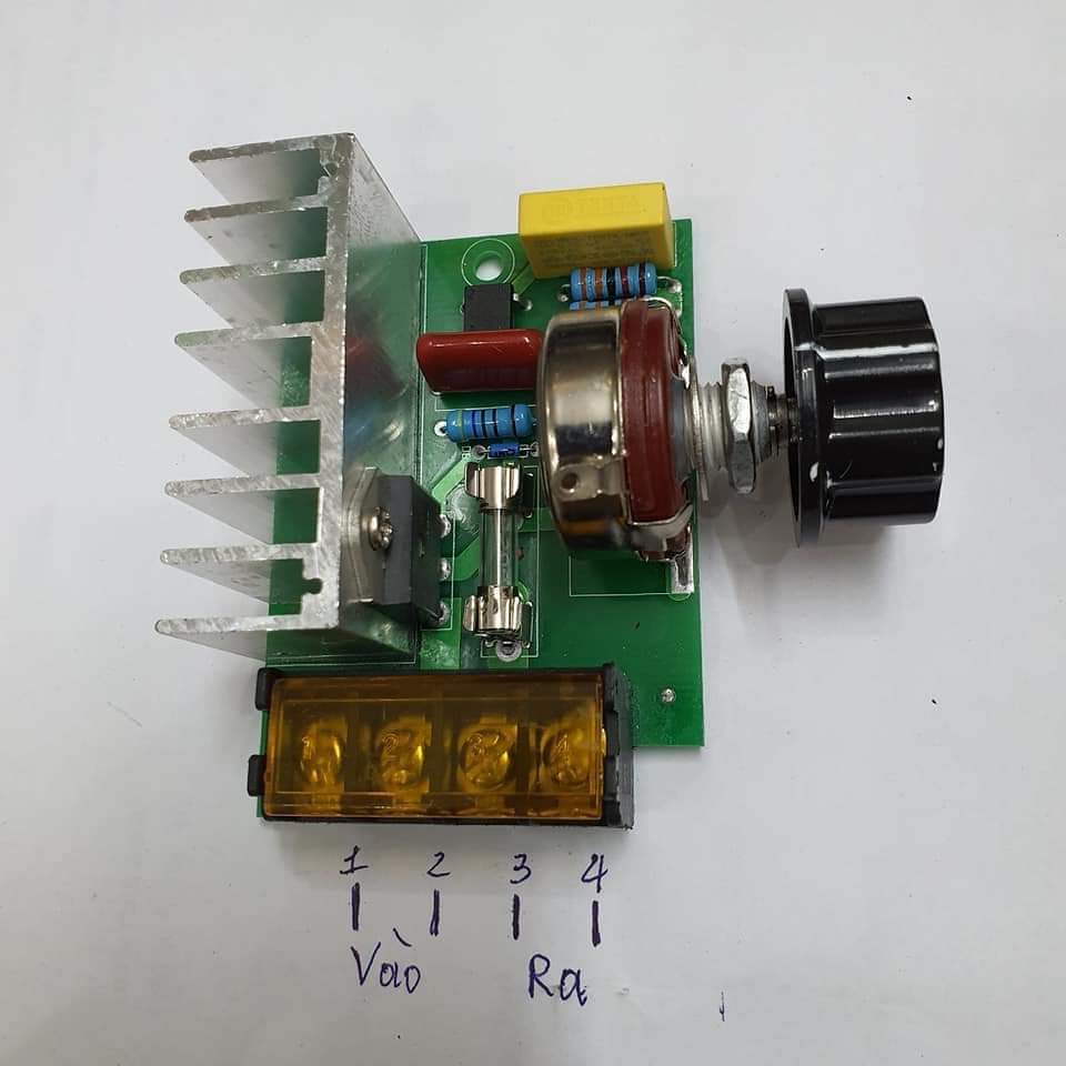 Dimer 2000w 220vac điều chỉnh điện áp và thay đổi tốc độ động cơ-ánh sáng đèn