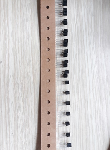 C1815  2SC1815 TRANSISTER  NPN 0.15A 50V TO-92- TRỌN BỘ 100 CON