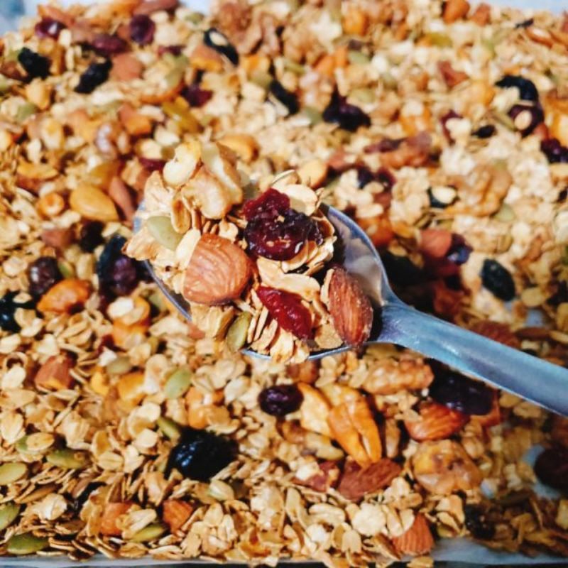 Ngũ cốc granola 500gram giảm cân siêu hạt ăn liền - 500g