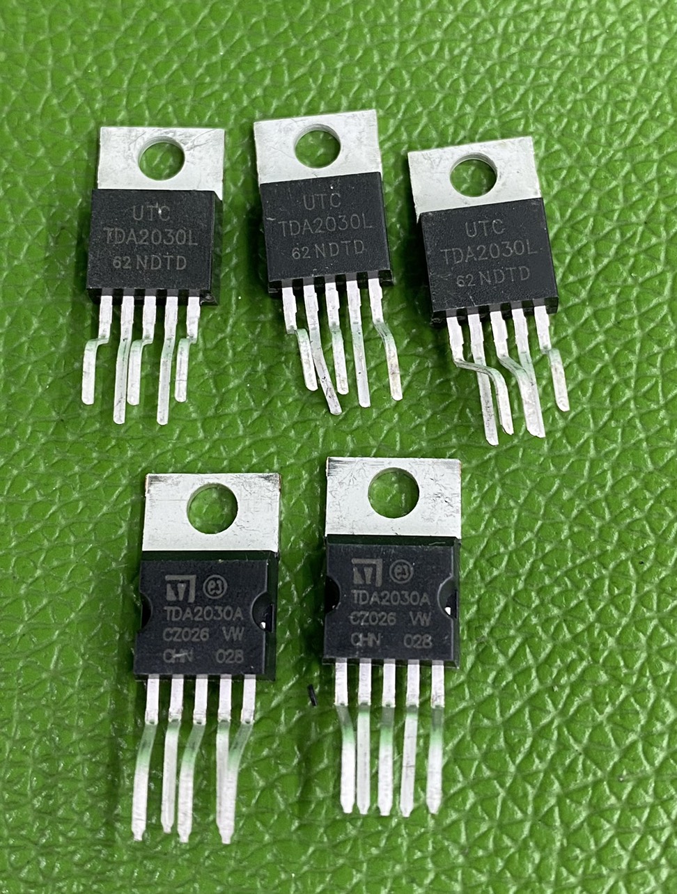 Ic công suất âm thanh tda 2030 xịn