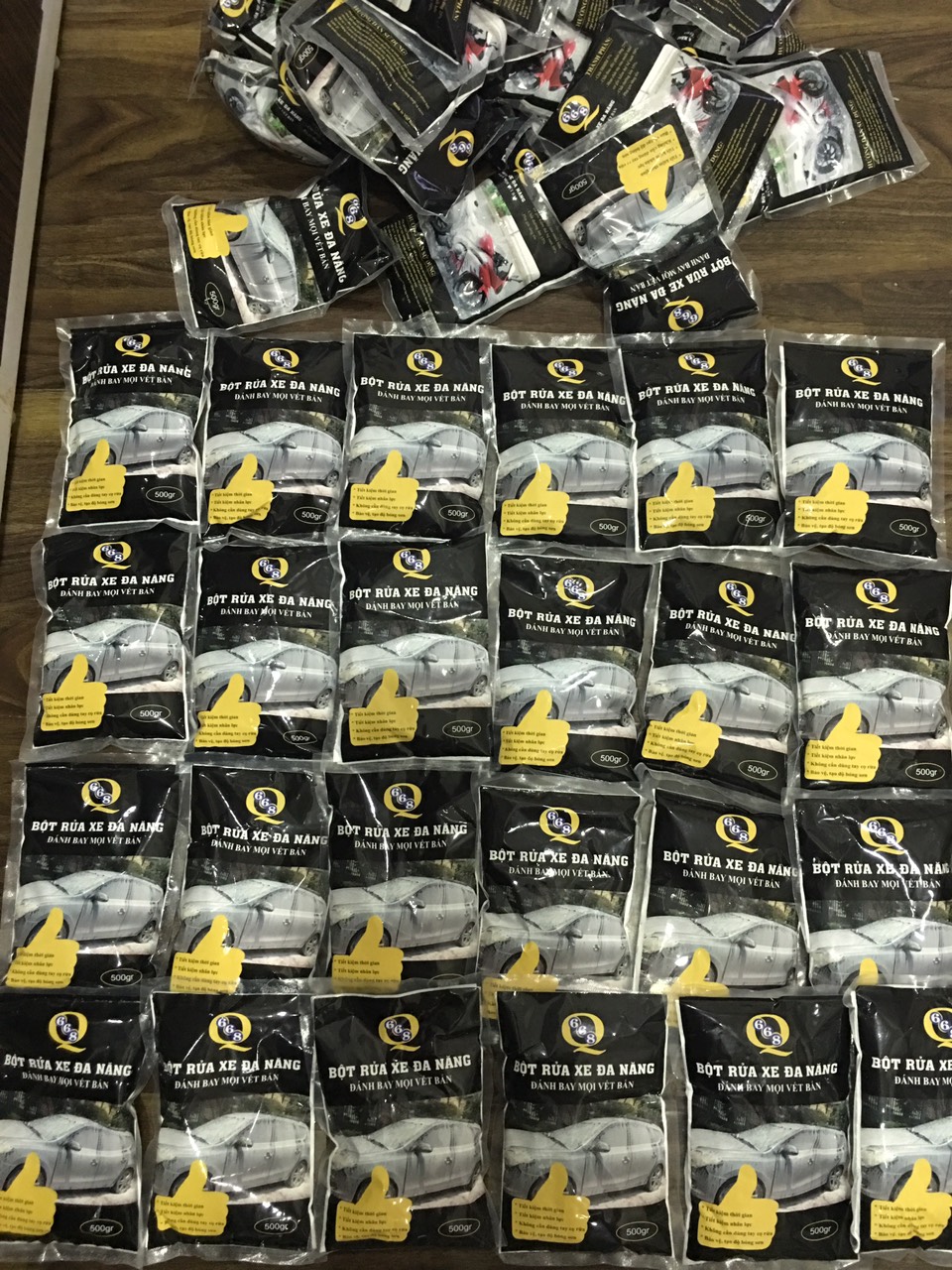 [COMBO 10 GÓI LOẠI MẠNH] Bột rửa xe không chạm Q668 loại tẩy mạnh siêu sạch