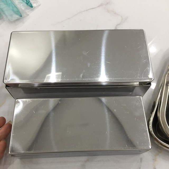 Hộp inox size to đựng dao,kéo...