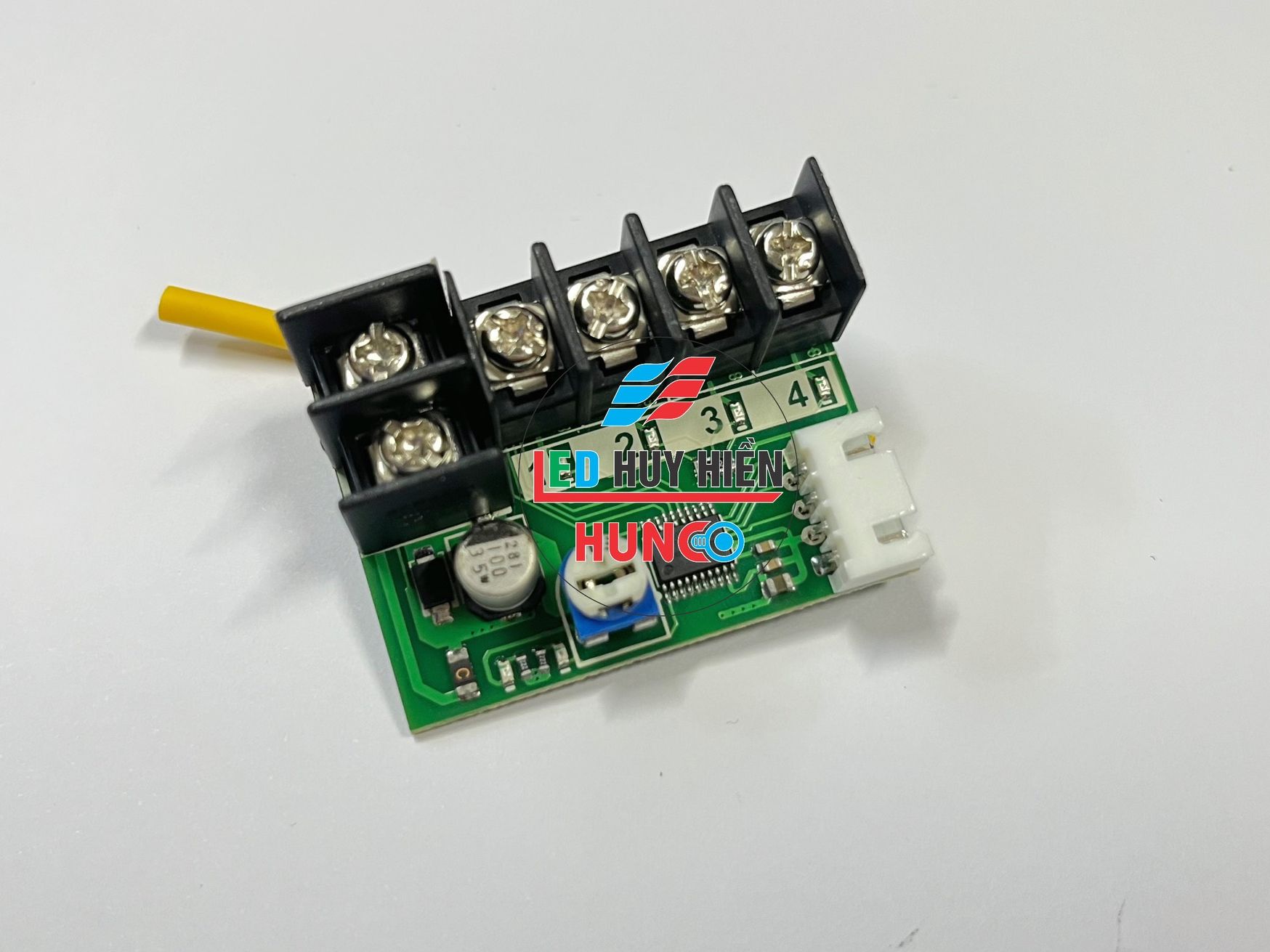 Mạch điều khiển led vẫy 4U 4 Kênh 30a, 4 kênh 6a