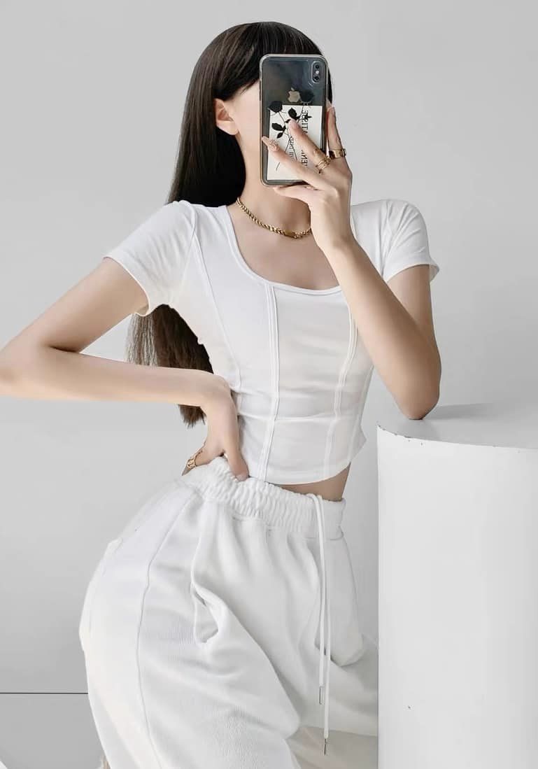 Áo thun nữ croptop cổ vuông gân ngực chất cotton borip nhiều