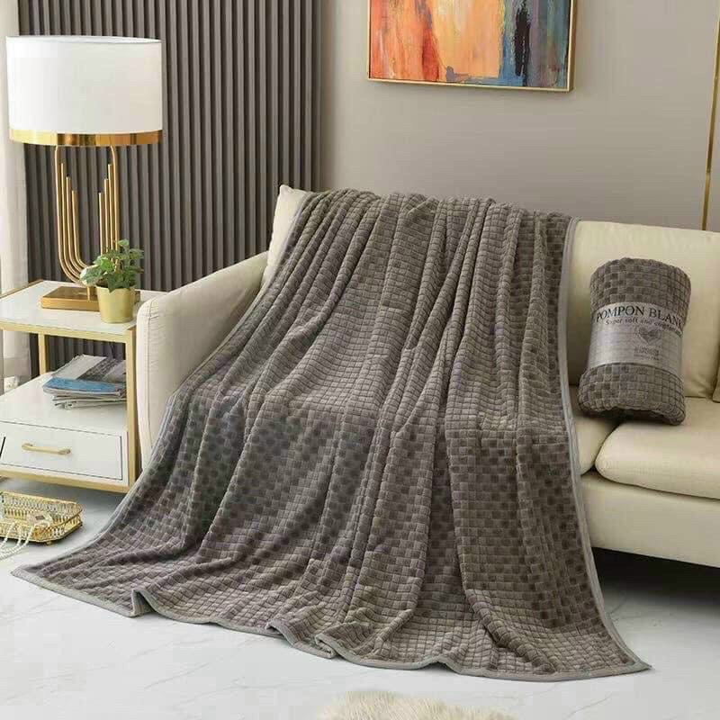 Chăn Lông tuyết Pompon Blanket Mẫu Mới Siêu Mềm Mịn, Chăn