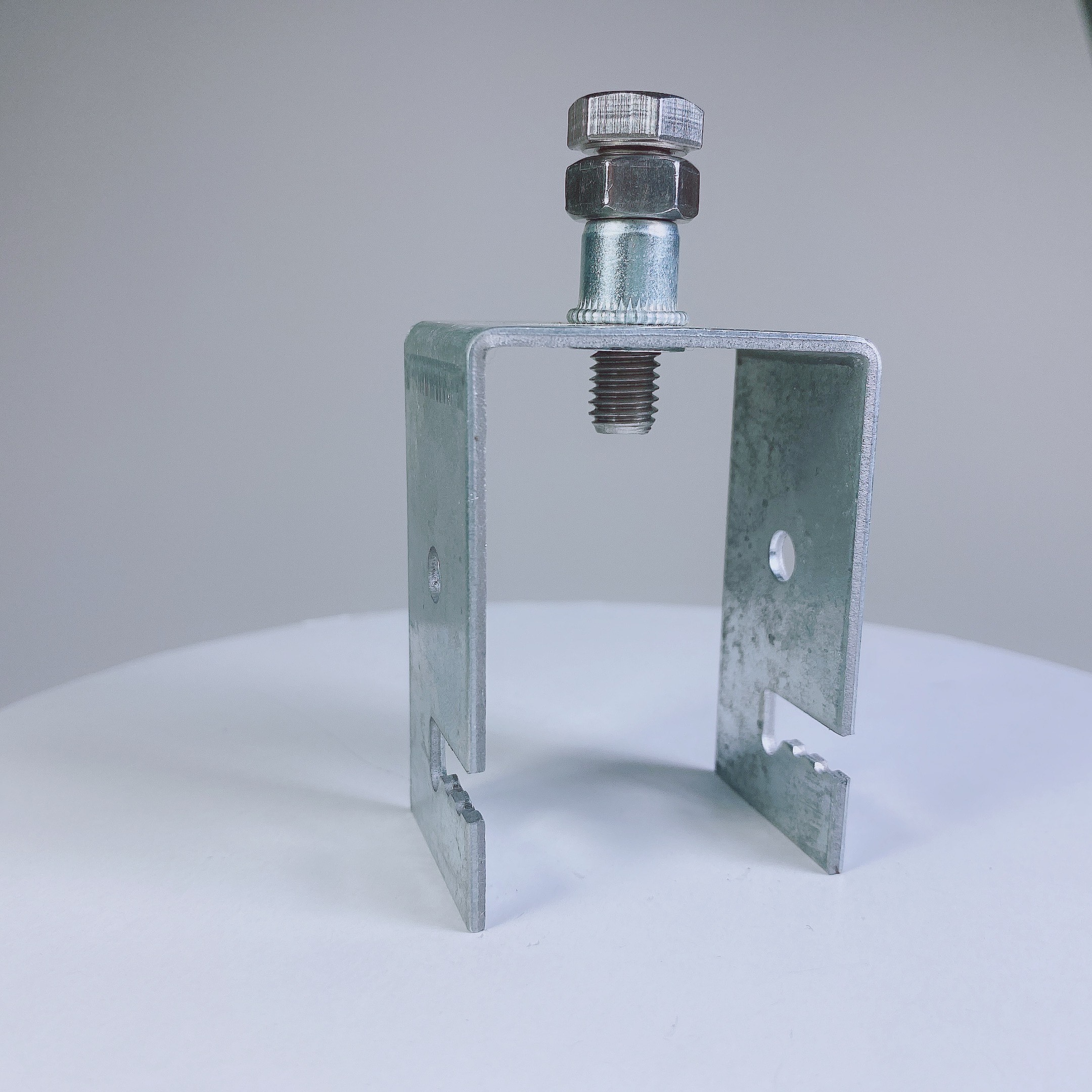 Pat U kẹp dưới U40x40-Dùng cho xà gồ 40x40