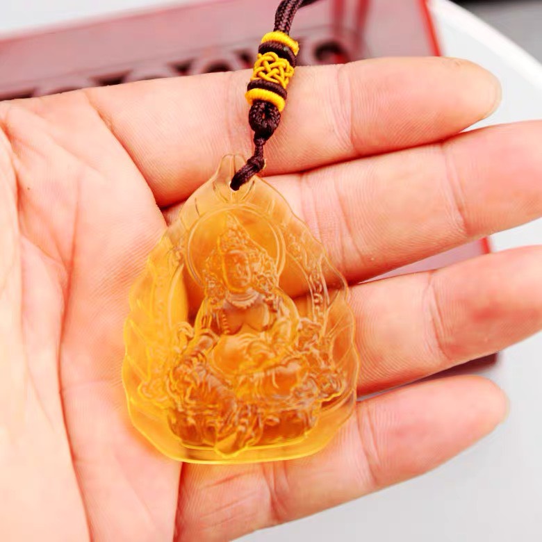 Dây chuyền hoàng thần tài đá vàng đeo cổ tài lộc
