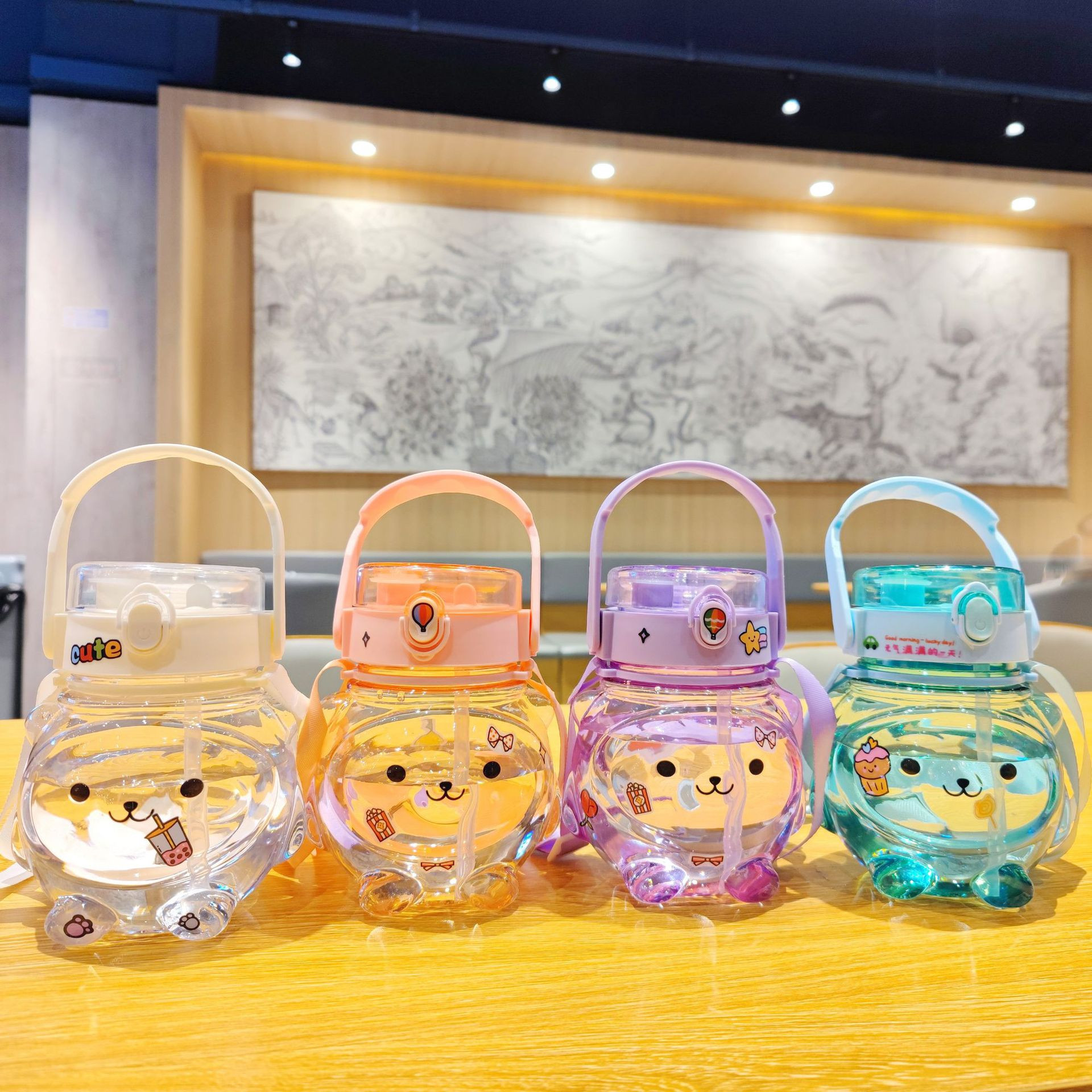 Bình nước học sinh, Bình Nước Gấu Cute Mini - Bình nước 1 lít có tặng kèm stickers dán siêu xinh