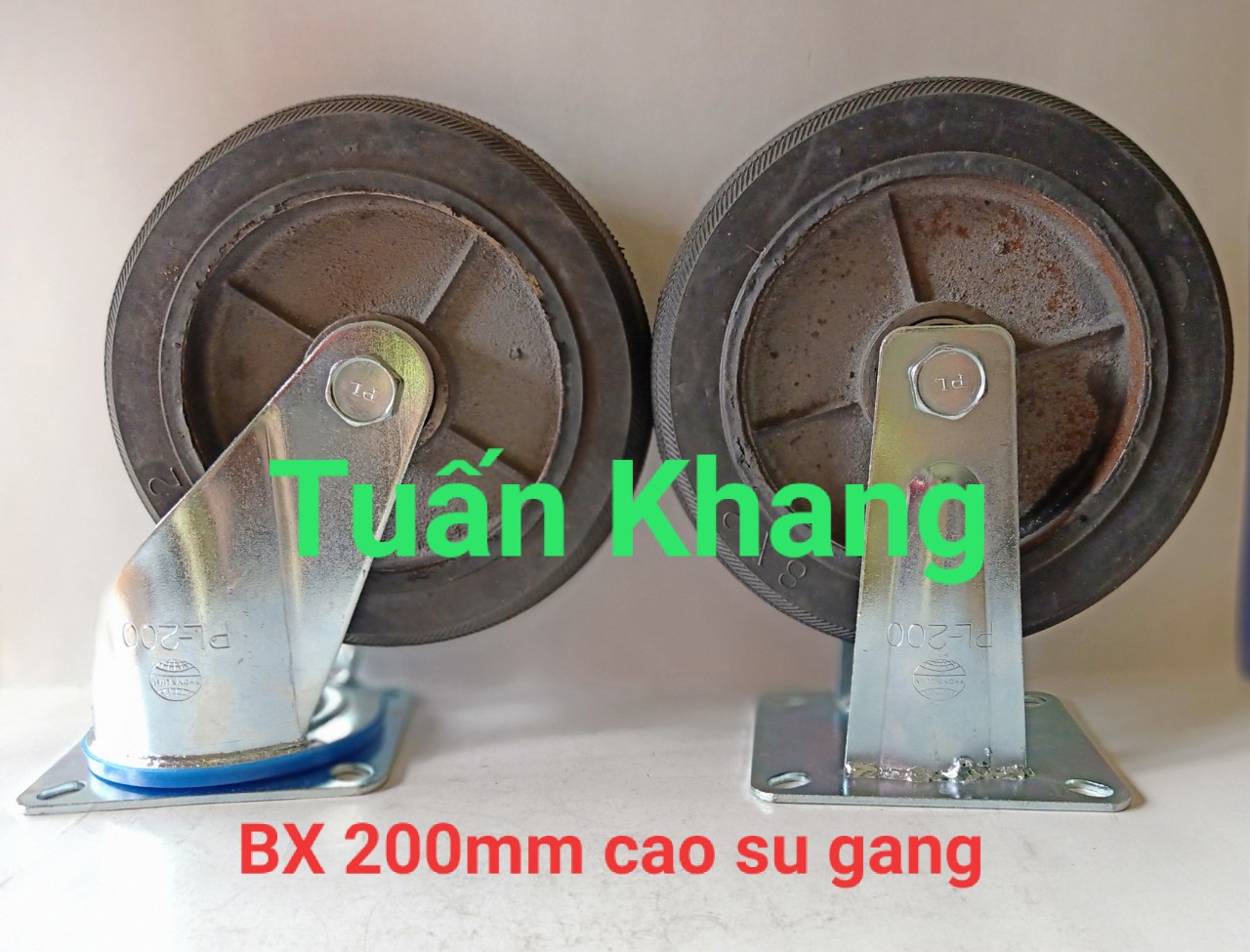 Bánh xe đẩy hàng 200mm cao su đúc chịu tải tốt