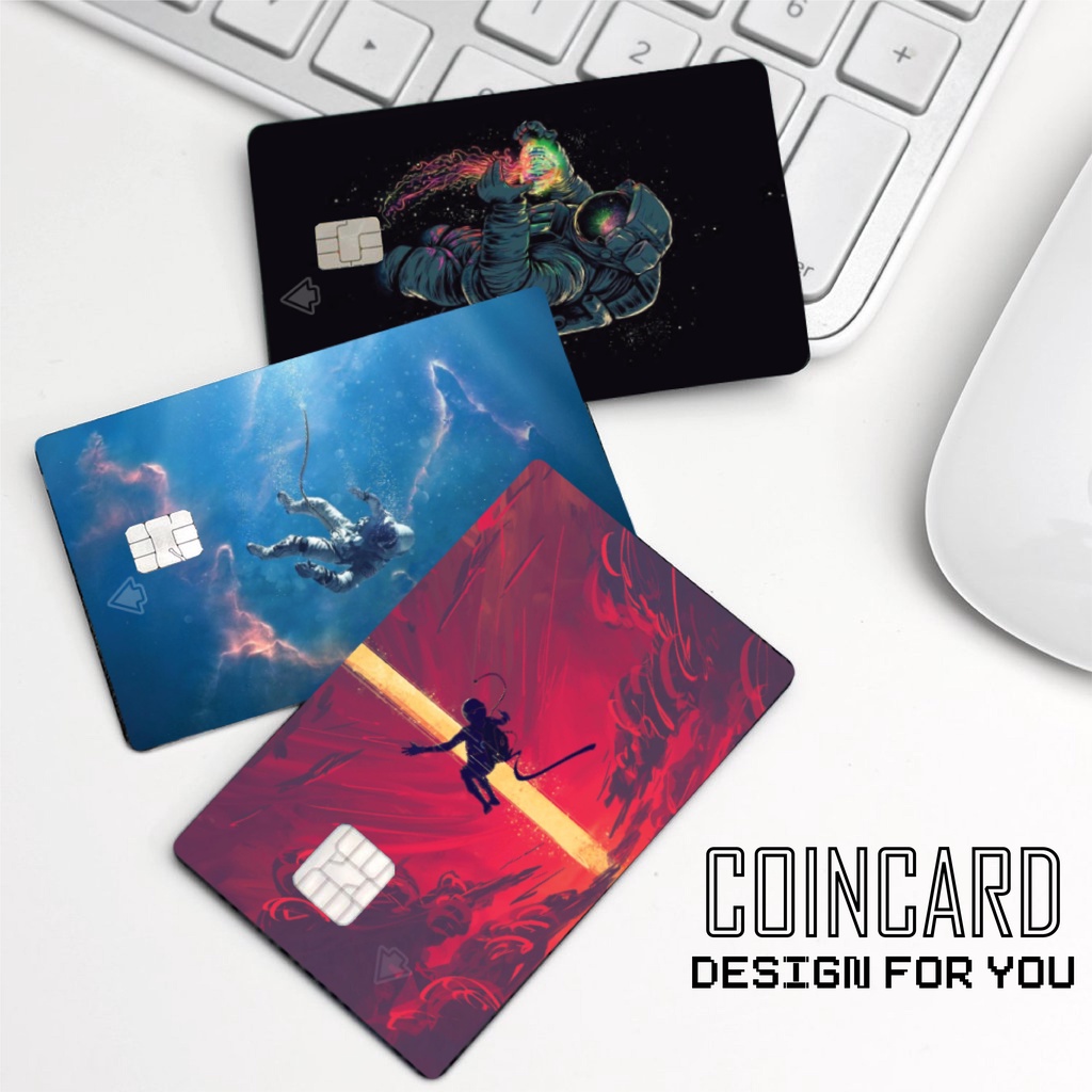 "astronaut wallpaper " | dán thẻ atm coincard