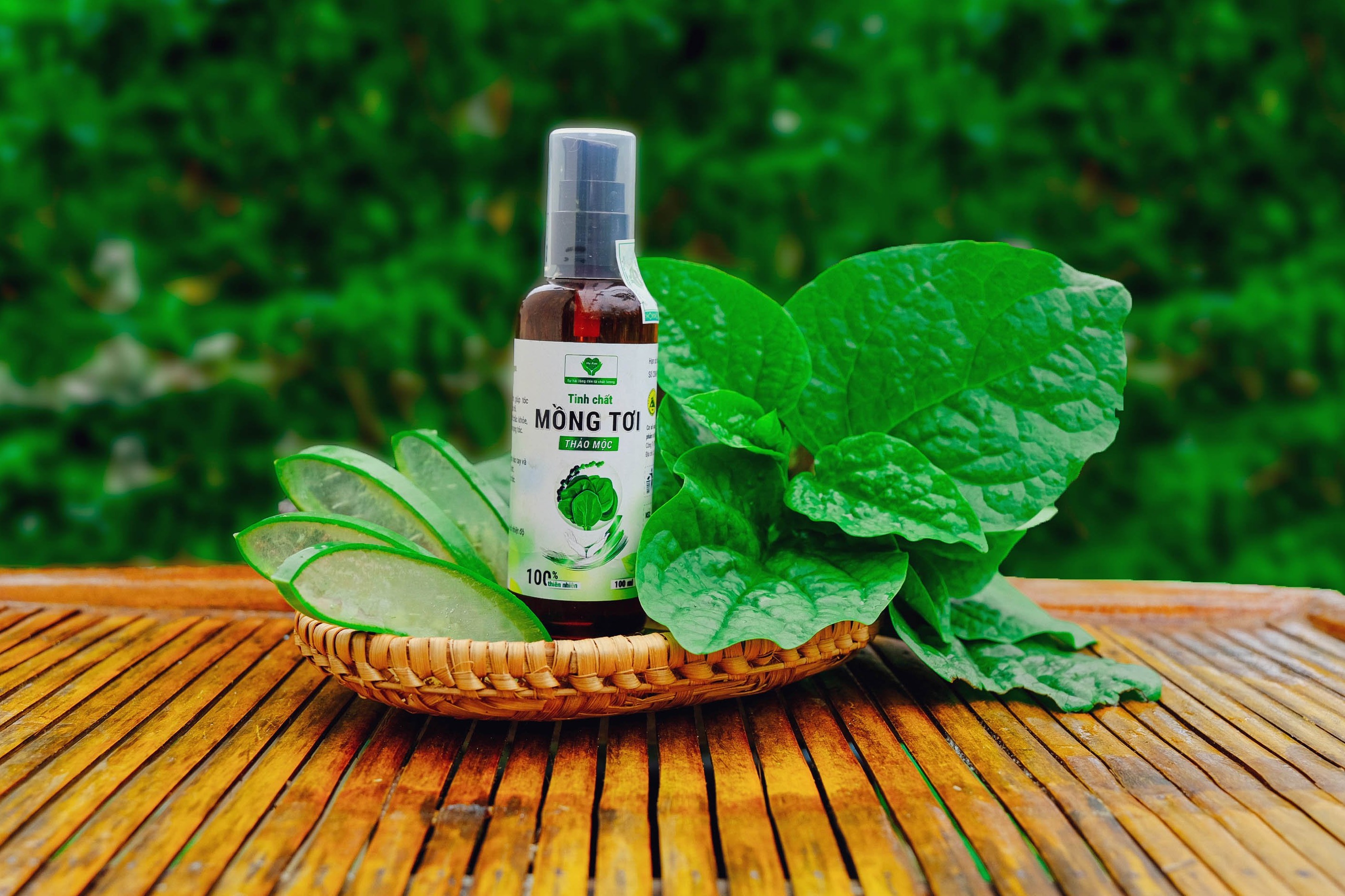 Tinh chất thảo mộc mồng tơi mượt tóc mẹ ken