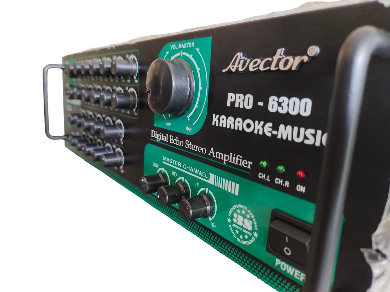 Dàn karaoke gia đình Dàn karaoke gia đình hay, Dàn karaoke giá rẻ CẶP LOA 2T5 JBL VÀ AMPLY KARAOKE AVECTOR 6300 TẶNG 1USB BLUTOOTH  TẶNG 10M DÂY LOA