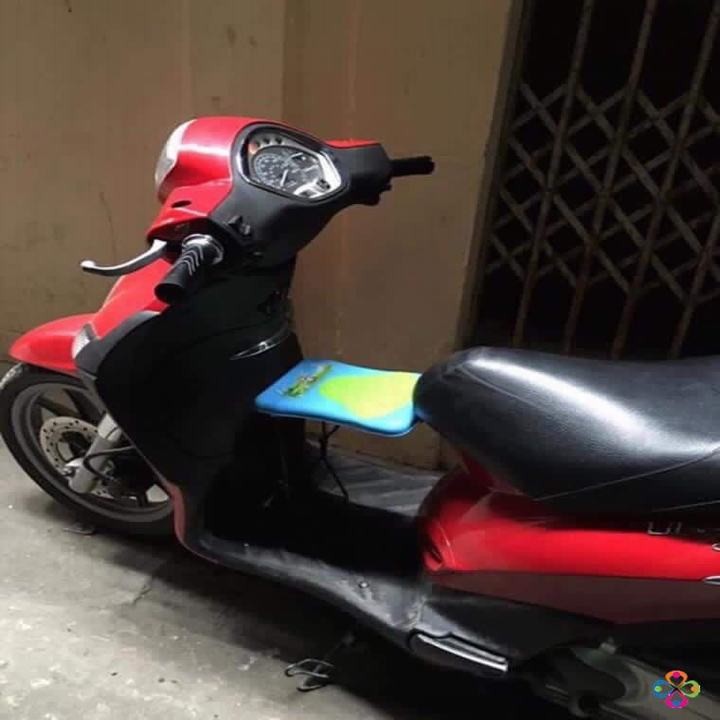 [HCM]GHẾ NGỒI XE MÁY GẤP GỌN AN TOÀN CHO BÉ - Ghế ngồi xe máy cho bé gấp gọn mới 2019