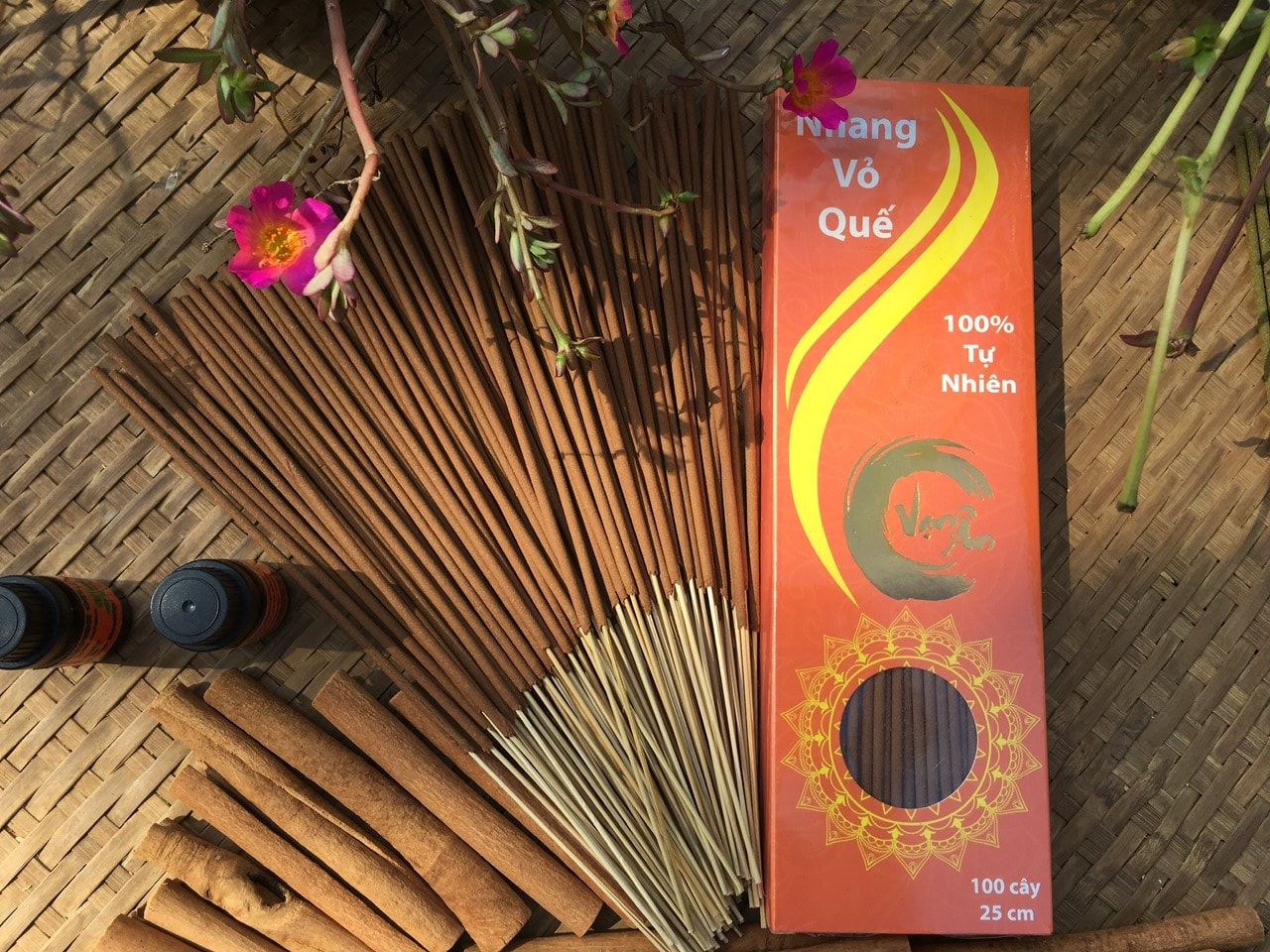 [HCM]Nhang sạch Vỏ Quế cao cấp Vạn Ân - 100% từ bột quế chi và keo bời lời tự nhiên hữu cơ organic