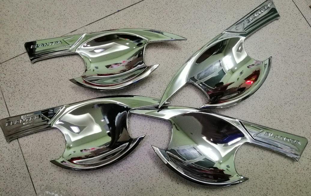 Ốp Trang Trí Hõm Cửa Xe Hyundai Elantra 2016 2017 2018 2019 2020 Mạ Crom Cao Cấp,Bộ 4 Chi Tiết Giúp Chống Xước, Làm Đẹp Xe, Có Sẵn Keo Dính 2 Mặt, Lắp Đặt Dễ Dàng Tại Nhà