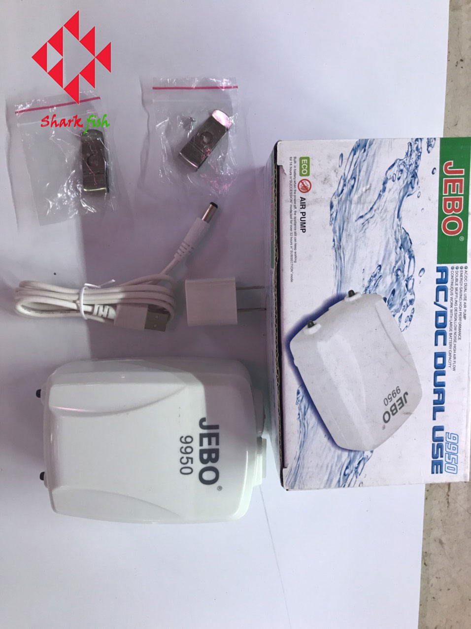 Máy sủi khí oxi tích điện jebo 9950- oxi tích điện jebo 9950 cho hồ cá cảnh ,máy oxi tích điện