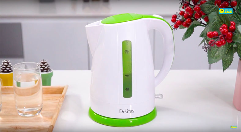 Ấm siêu tốc Delites 1.7 lít ST17P01WG Xanh lá