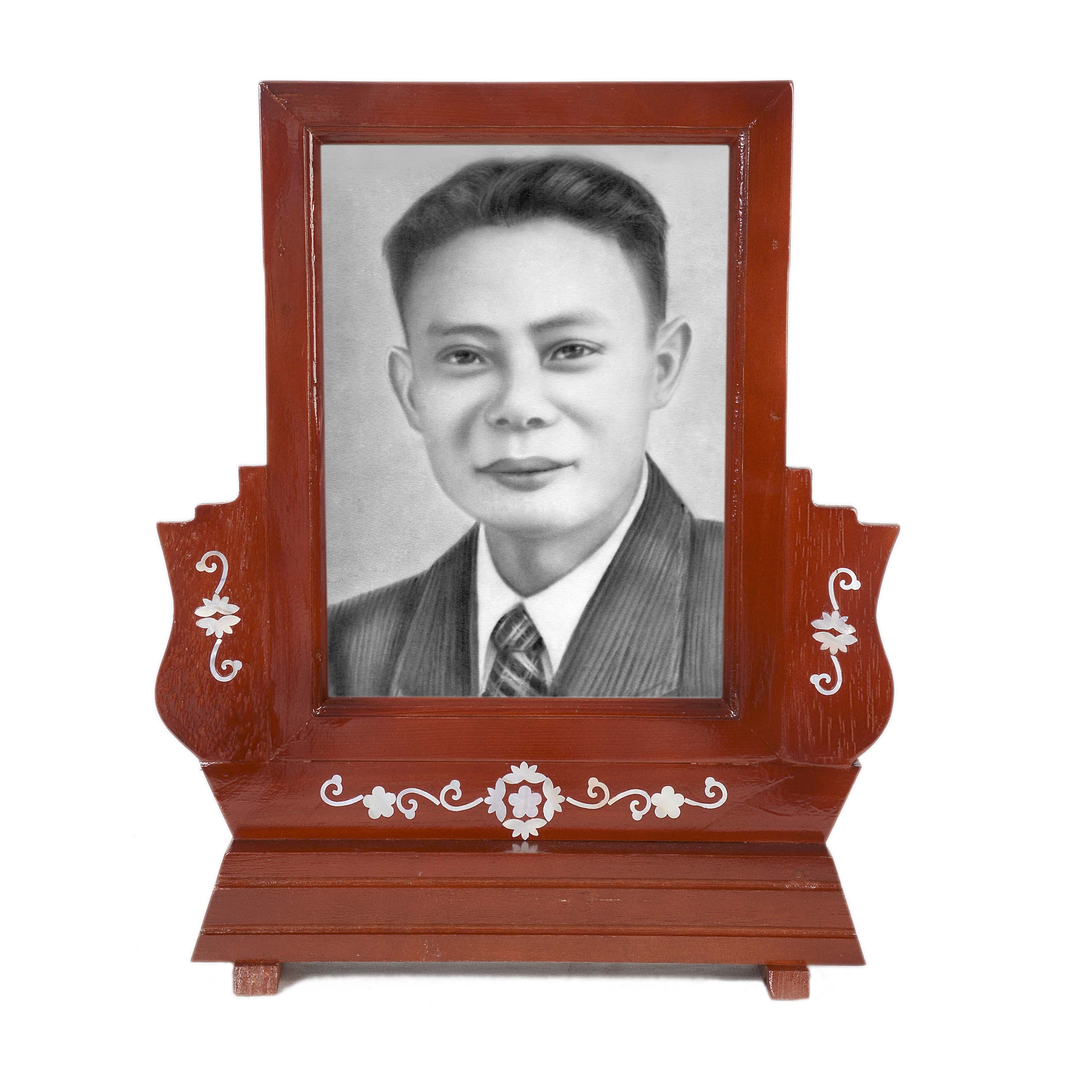 Khung thờ gỗ cao cấp 15x21/13x18