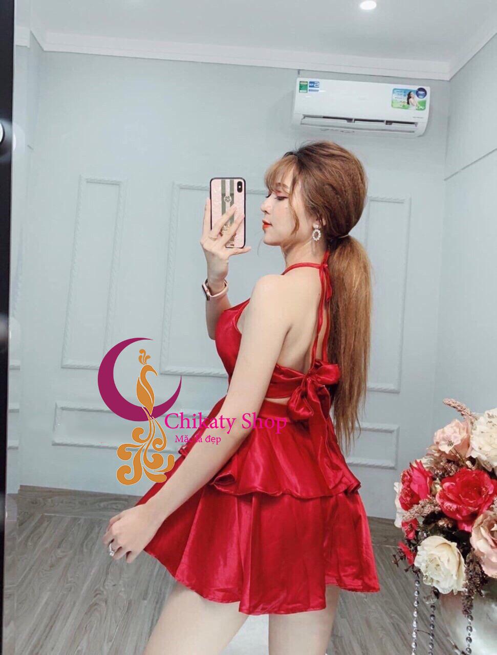 Đầm xòe cổ yếm phi bóng 2 tầng